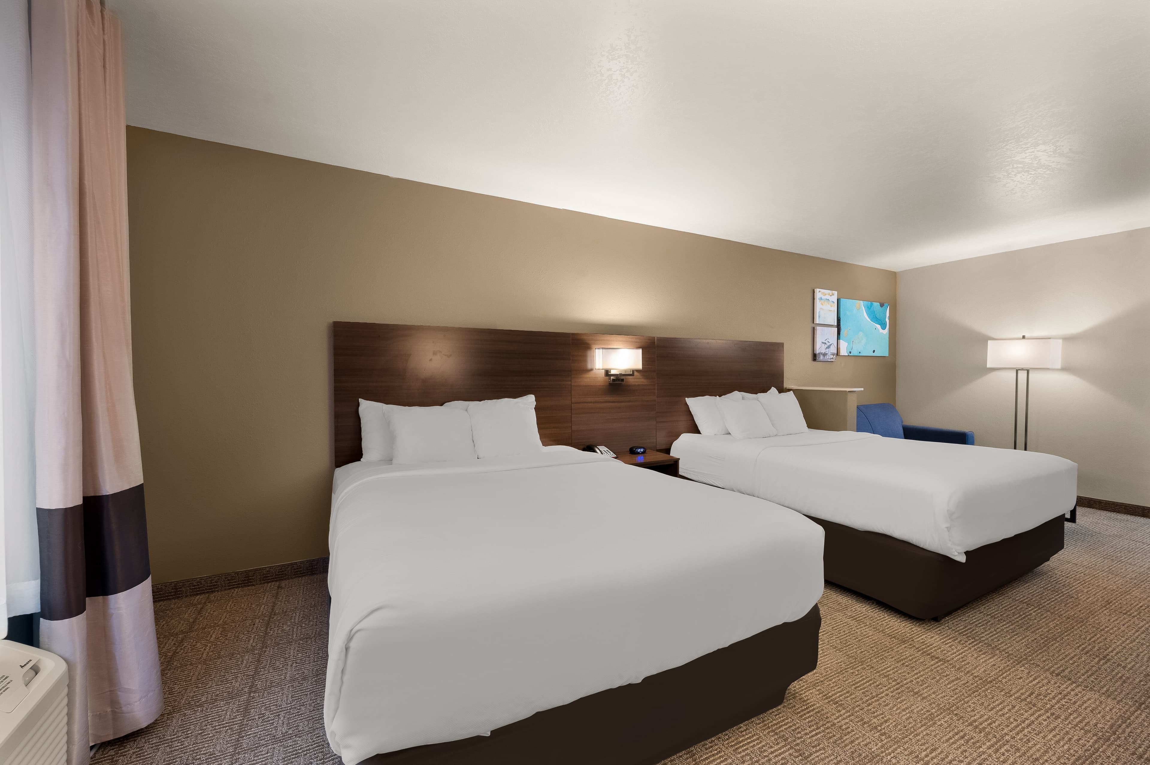 Comfort Inn & Suites Fenton — 27
