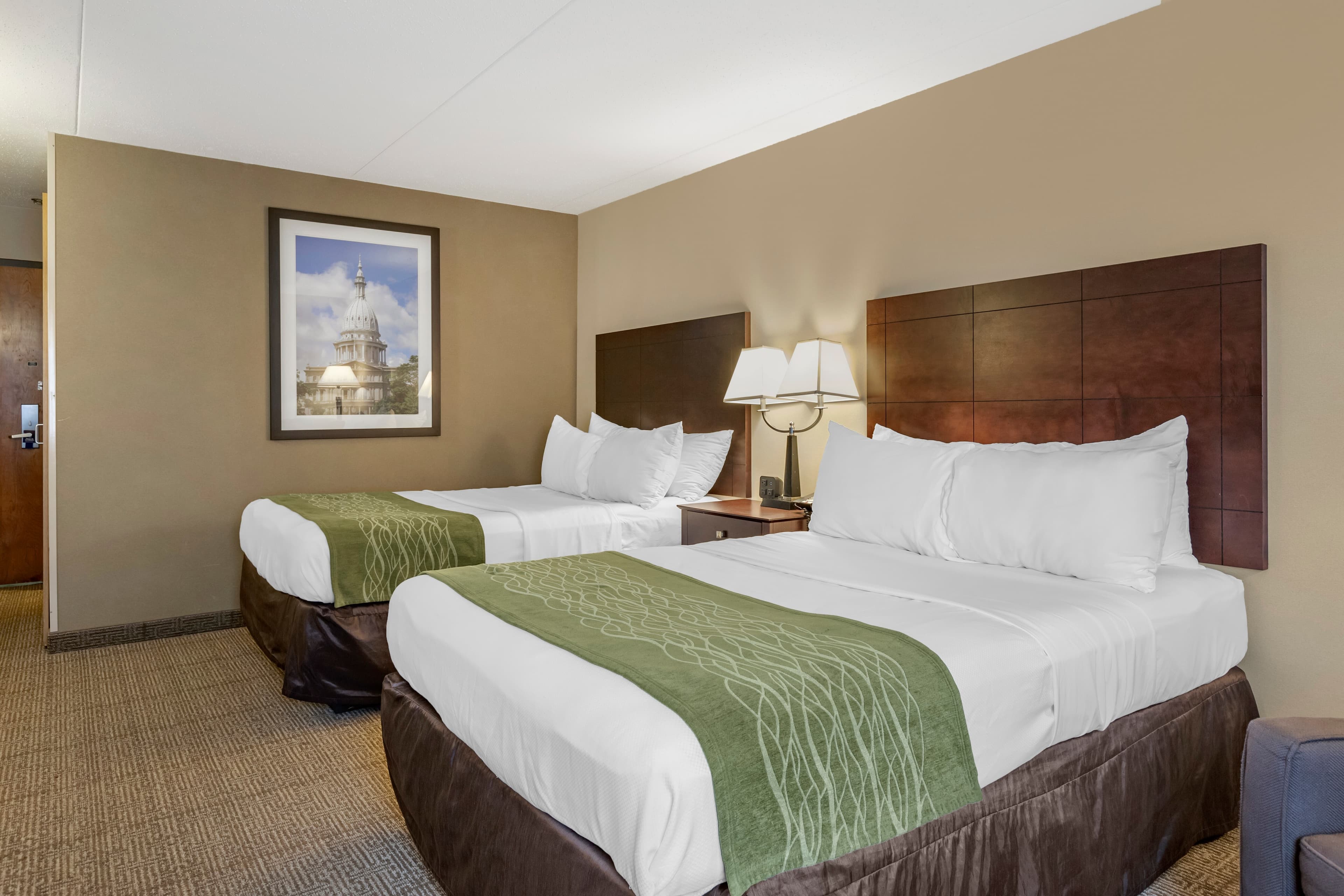 Comfort Inn Lansing West — 9