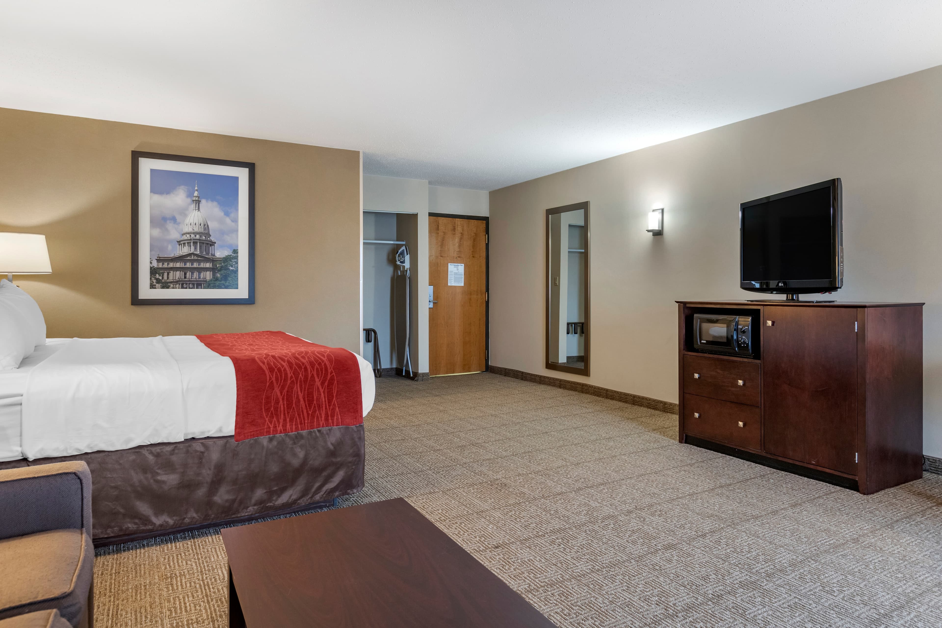 Comfort Inn Lansing West — 24