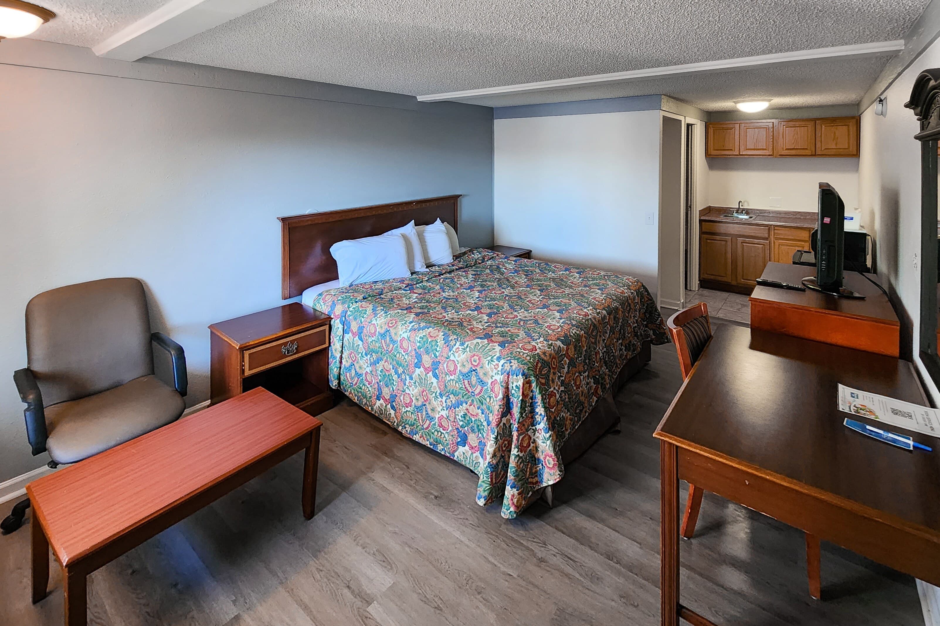Rodeway Inn Auburn Hills - Detroit — 9