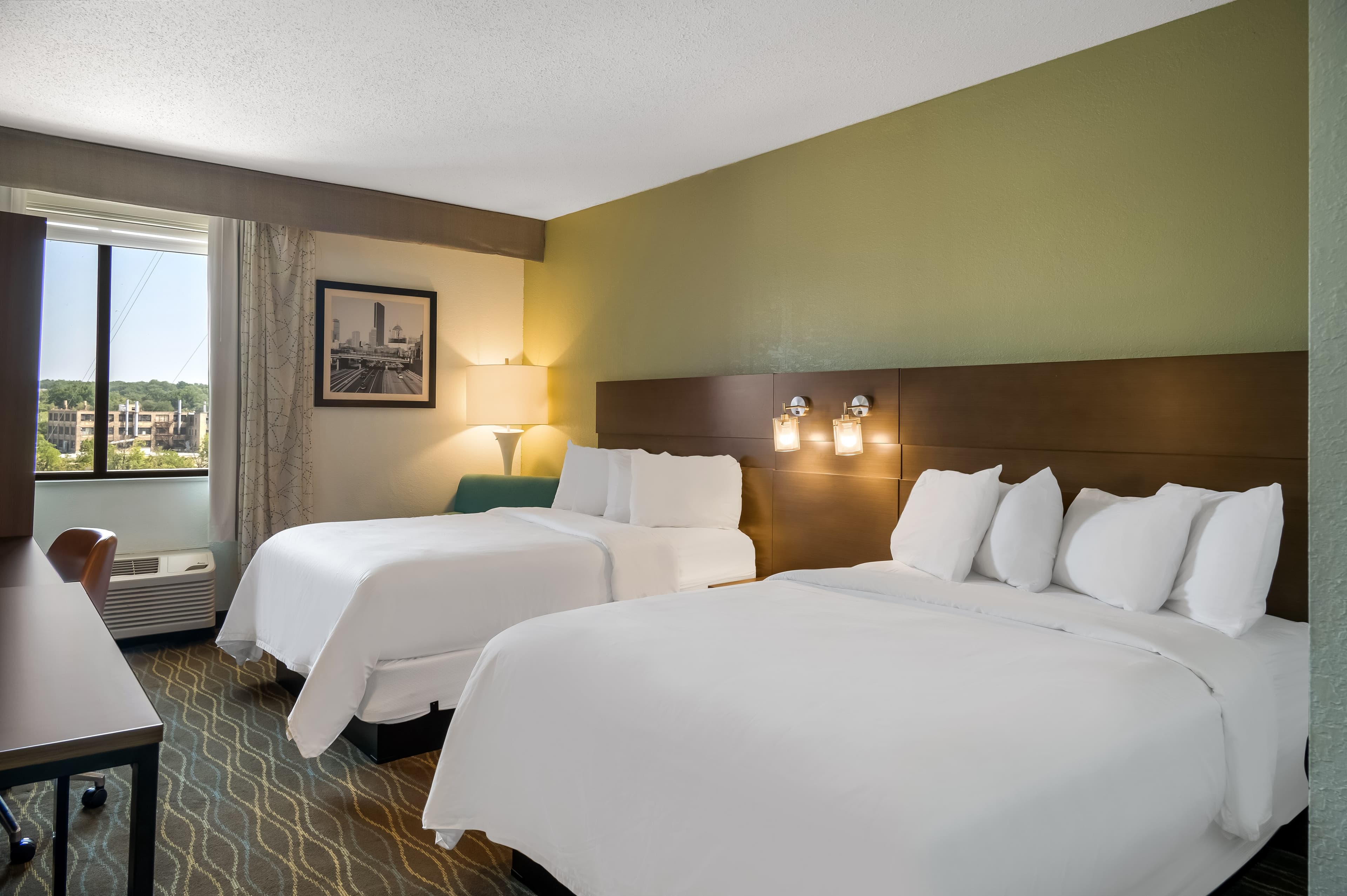 Radisson Hotel Grand Rapids Riverfront — 8