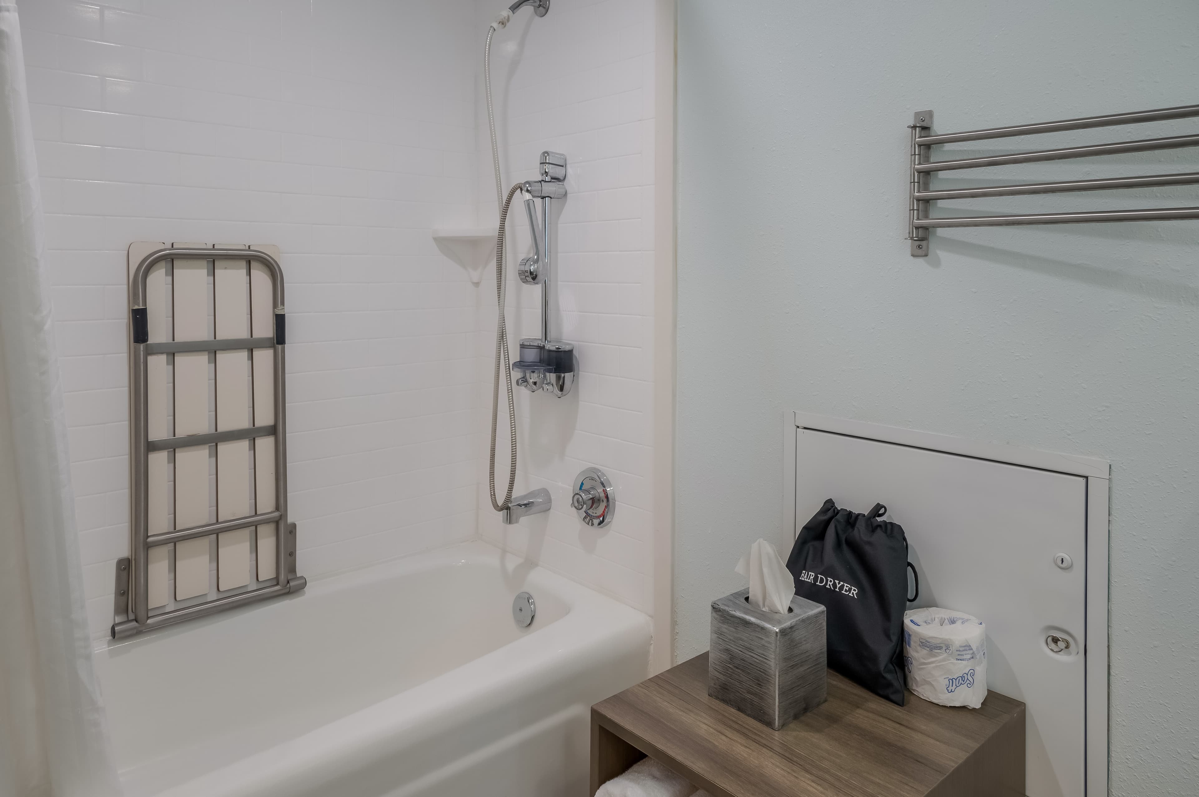 Radisson Hotel Grand Rapids Riverfront — 12