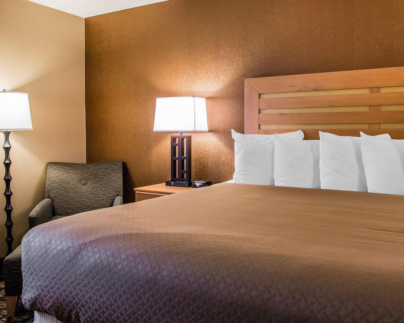 Quality Inn & Suites Warren - Detroit - Image 1