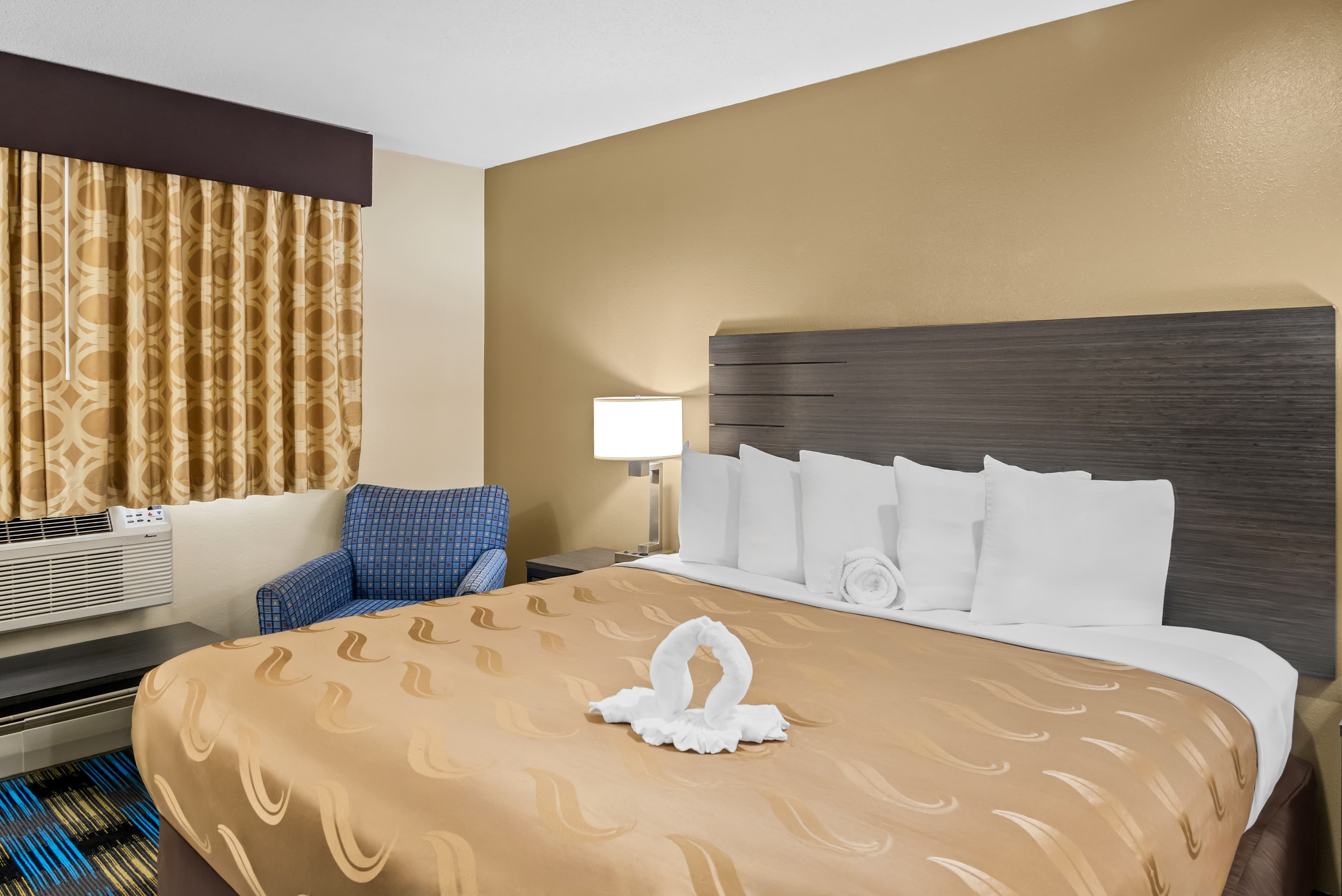 Rodeway Inn Grandville - Grand Rapids — 7