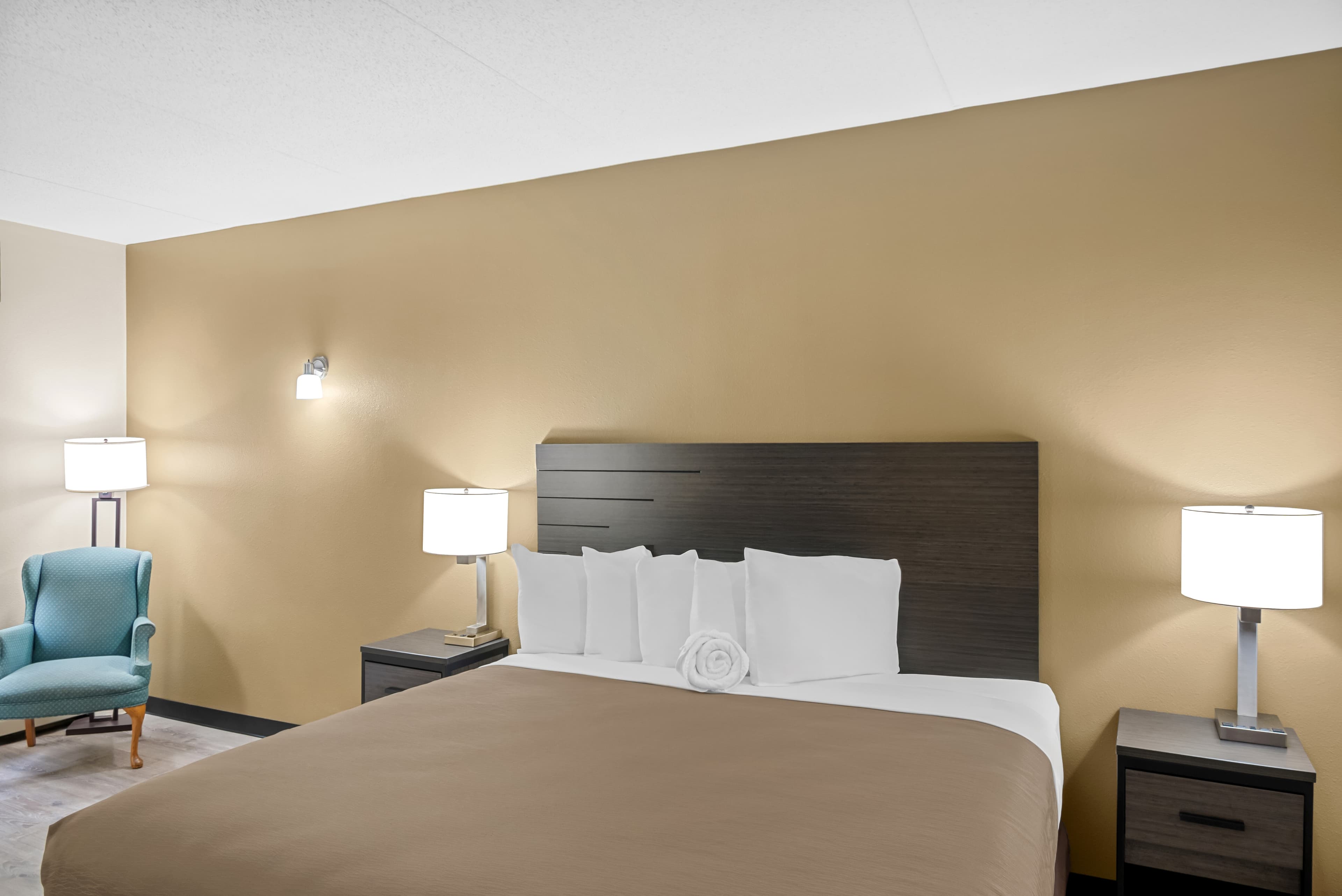 Rodeway Inn Grandville - Grand Rapids - Image 3