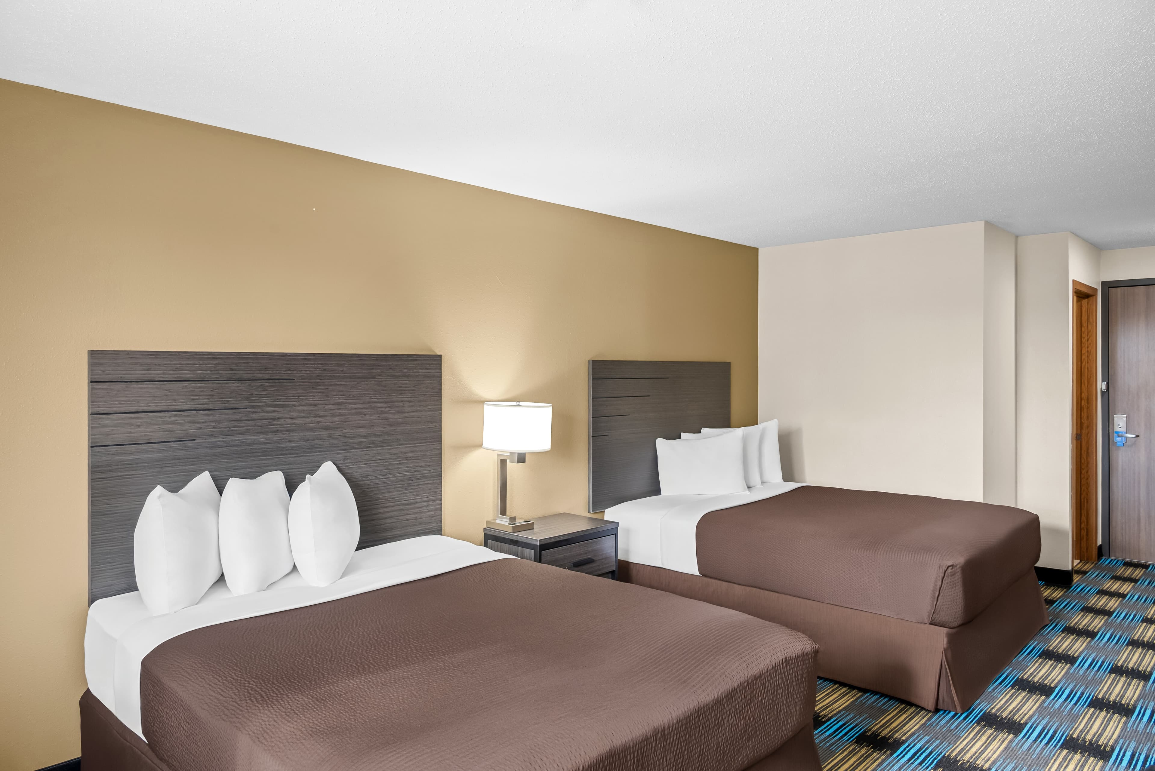 Rodeway Inn Grandville - Grand Rapids — 10
