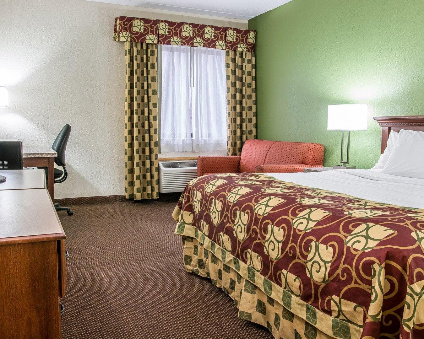 Clarion Inn I-94 near Expo Center — 9