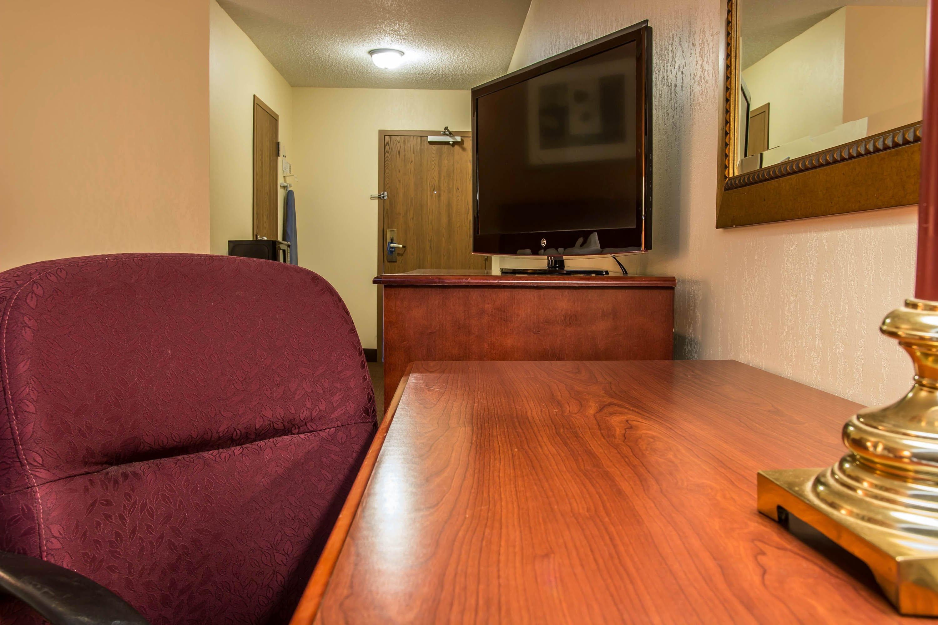 Rodeway Inn Muskegon Airport — 26