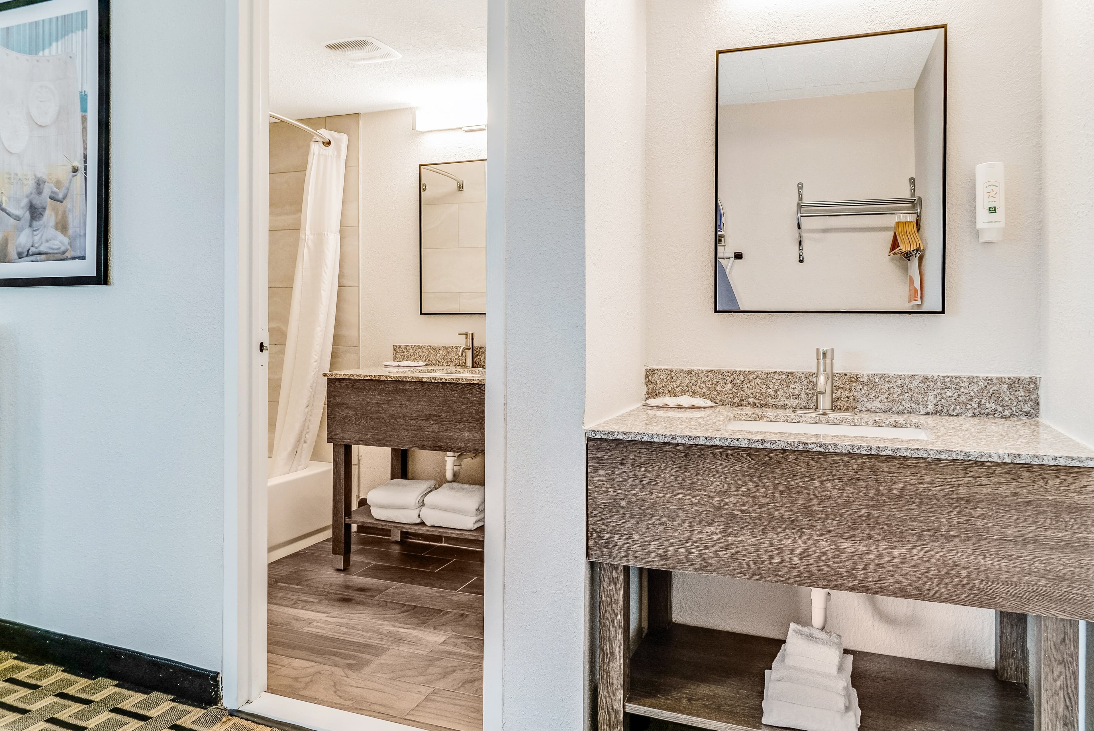 Quality Inn Detroit Downtown — 16