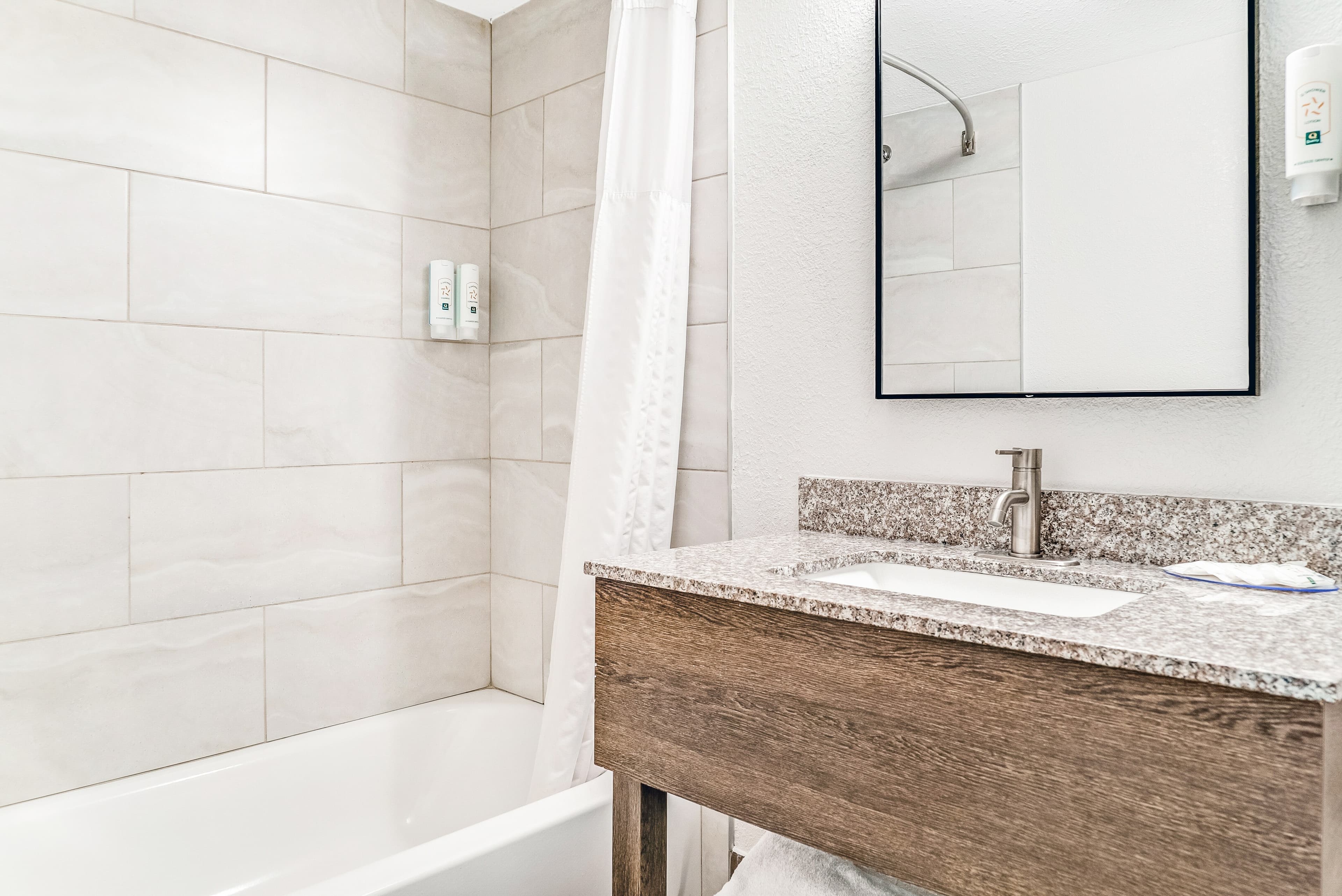 Quality Inn Detroit Downtown — 30