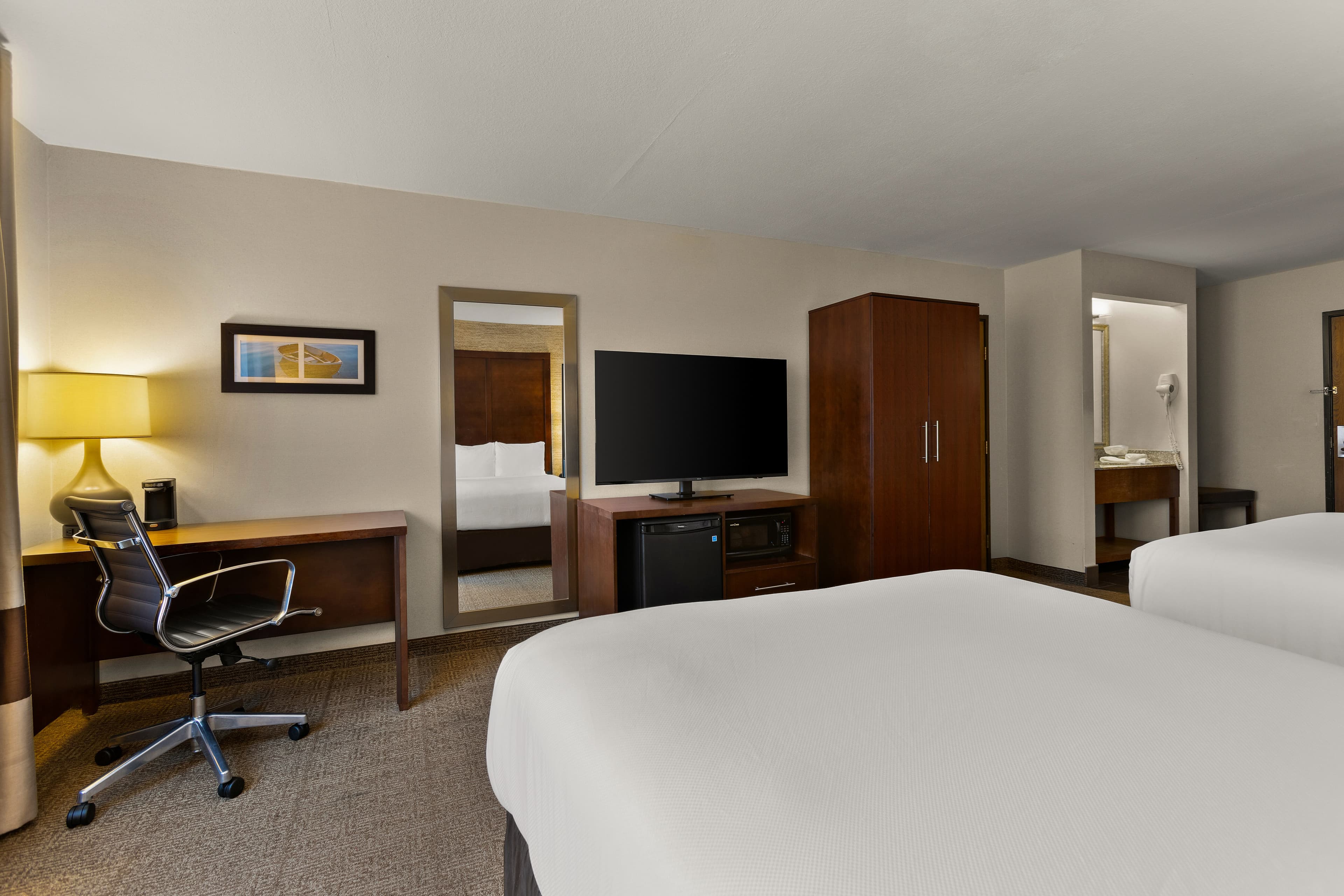 Comfort Inn & Suites Ludington near US-10 — 20