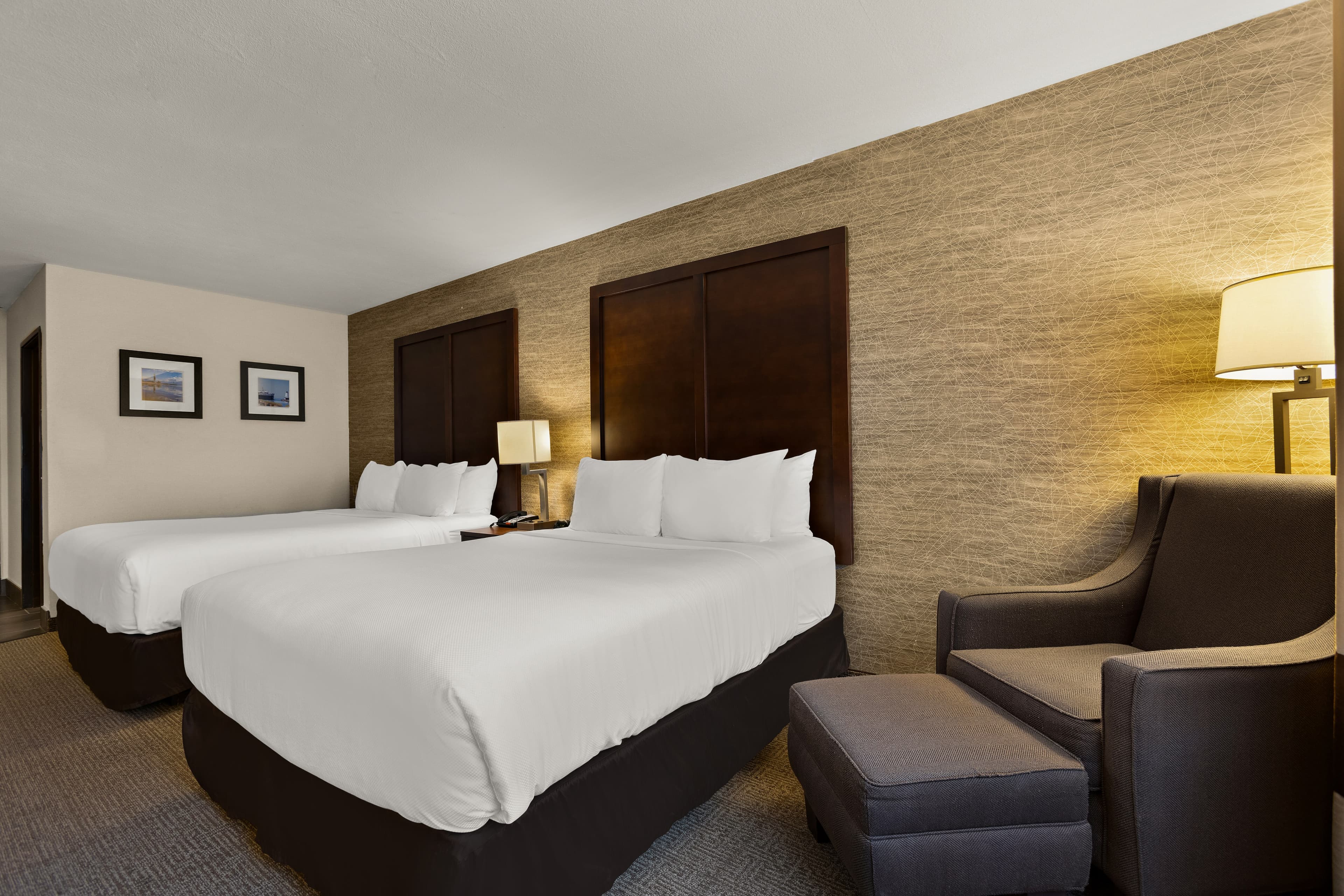 Comfort Inn & Suites Ludington near US-10 — 21