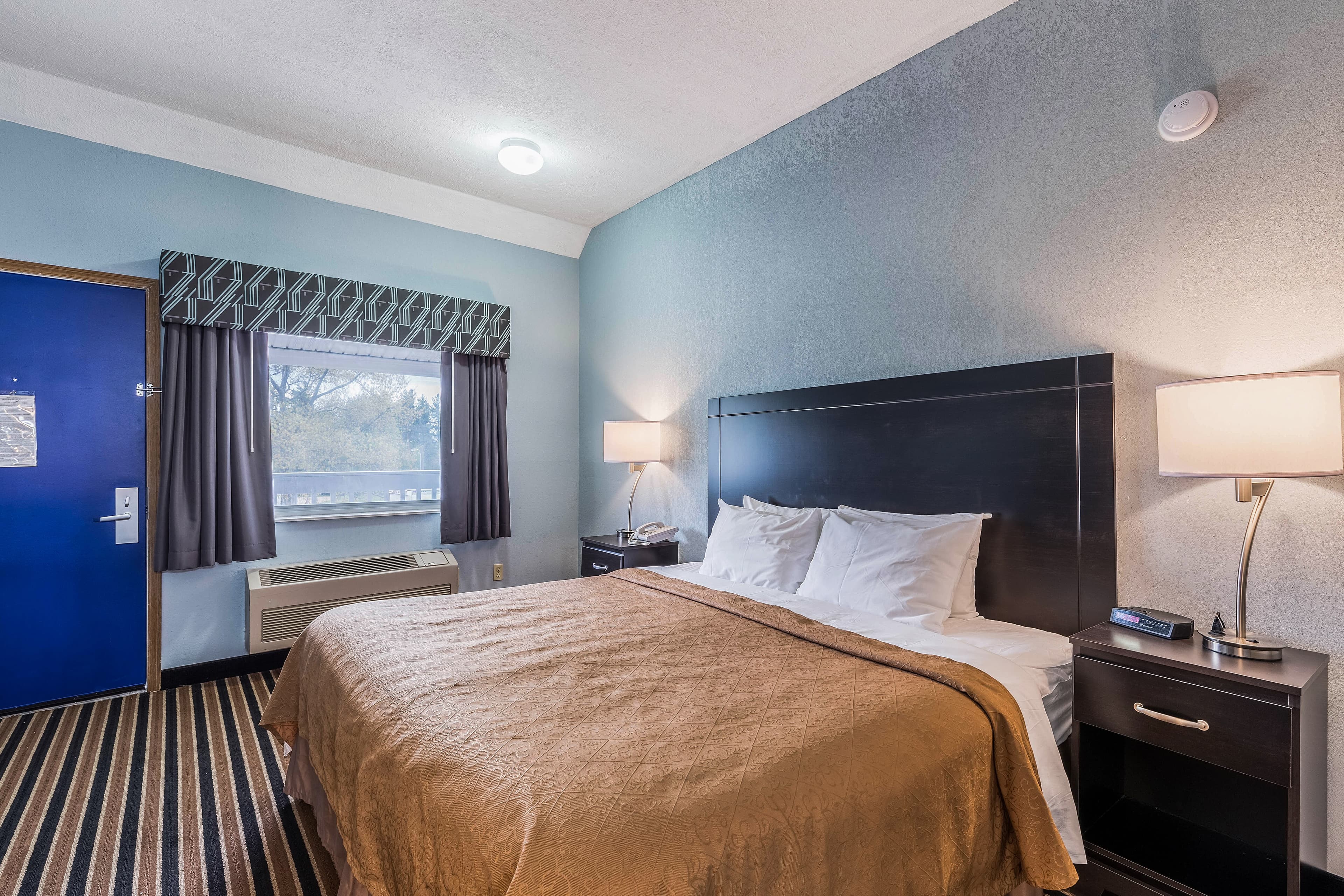 Rodeway Inn Ludington - Image 3
