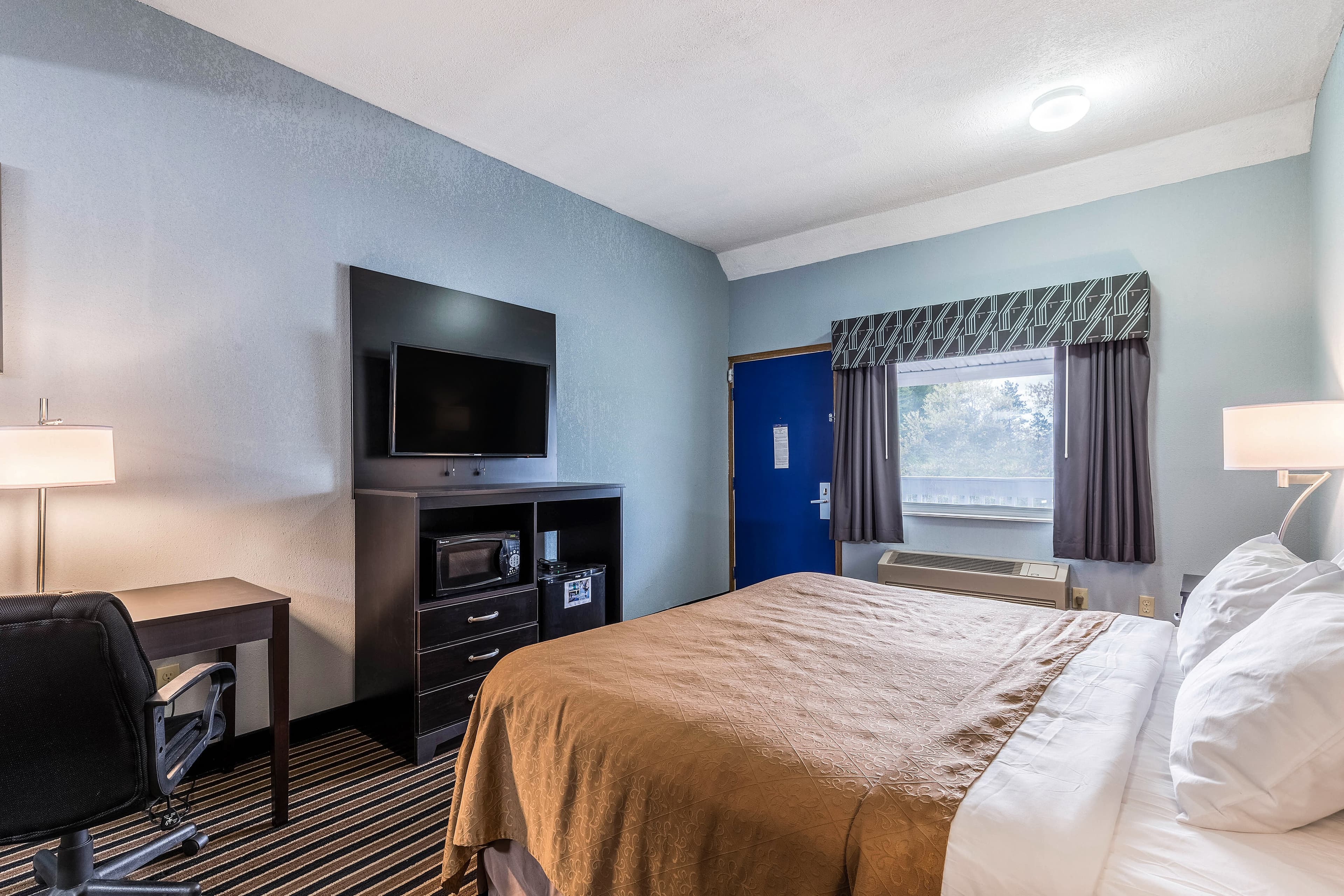 Rodeway Inn Ludington - Image 4