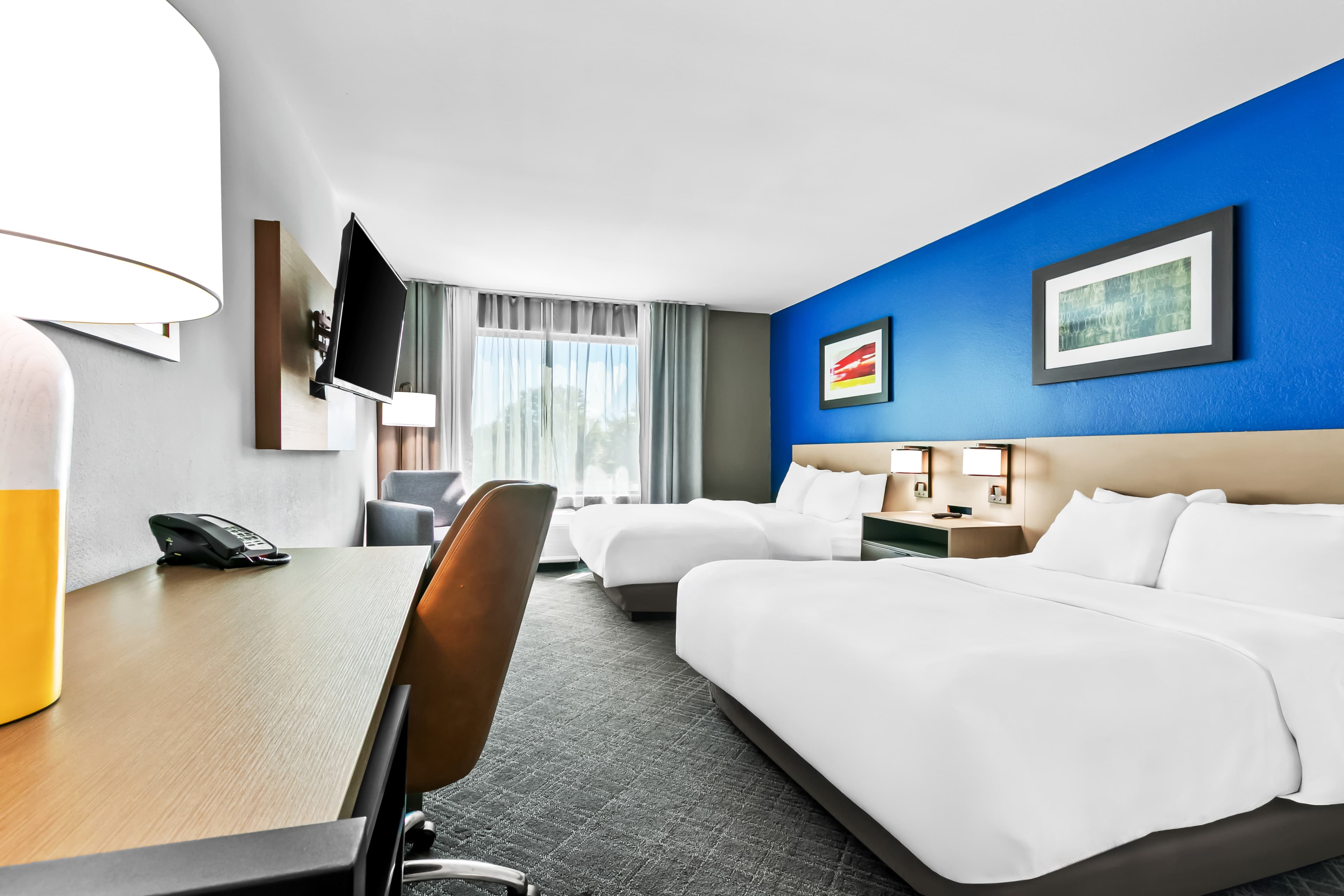 Comfort Inn & Suites Grand Blanc/Flint — 6