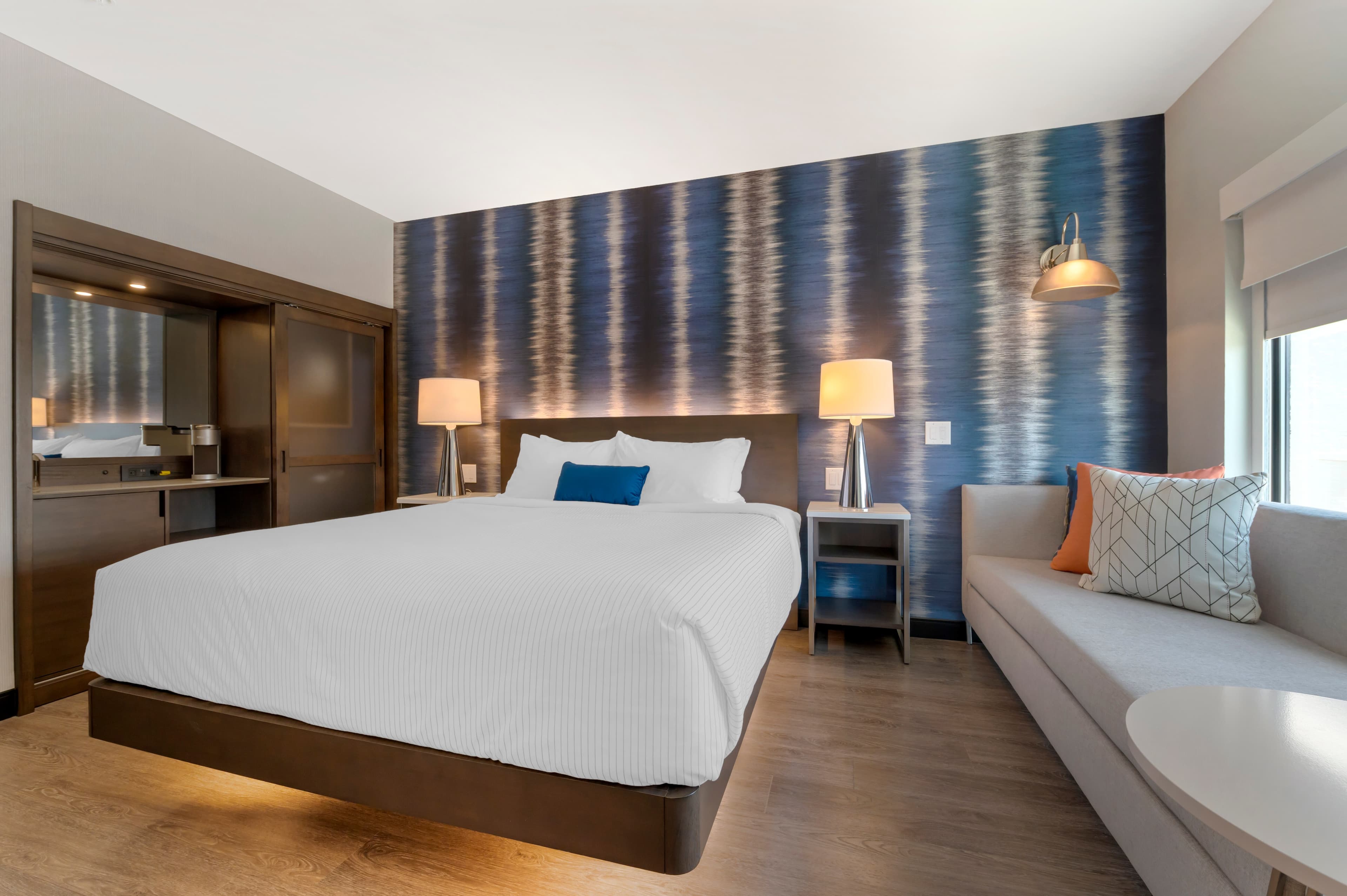 Cambria Hotel Detroit Downtown — 3
