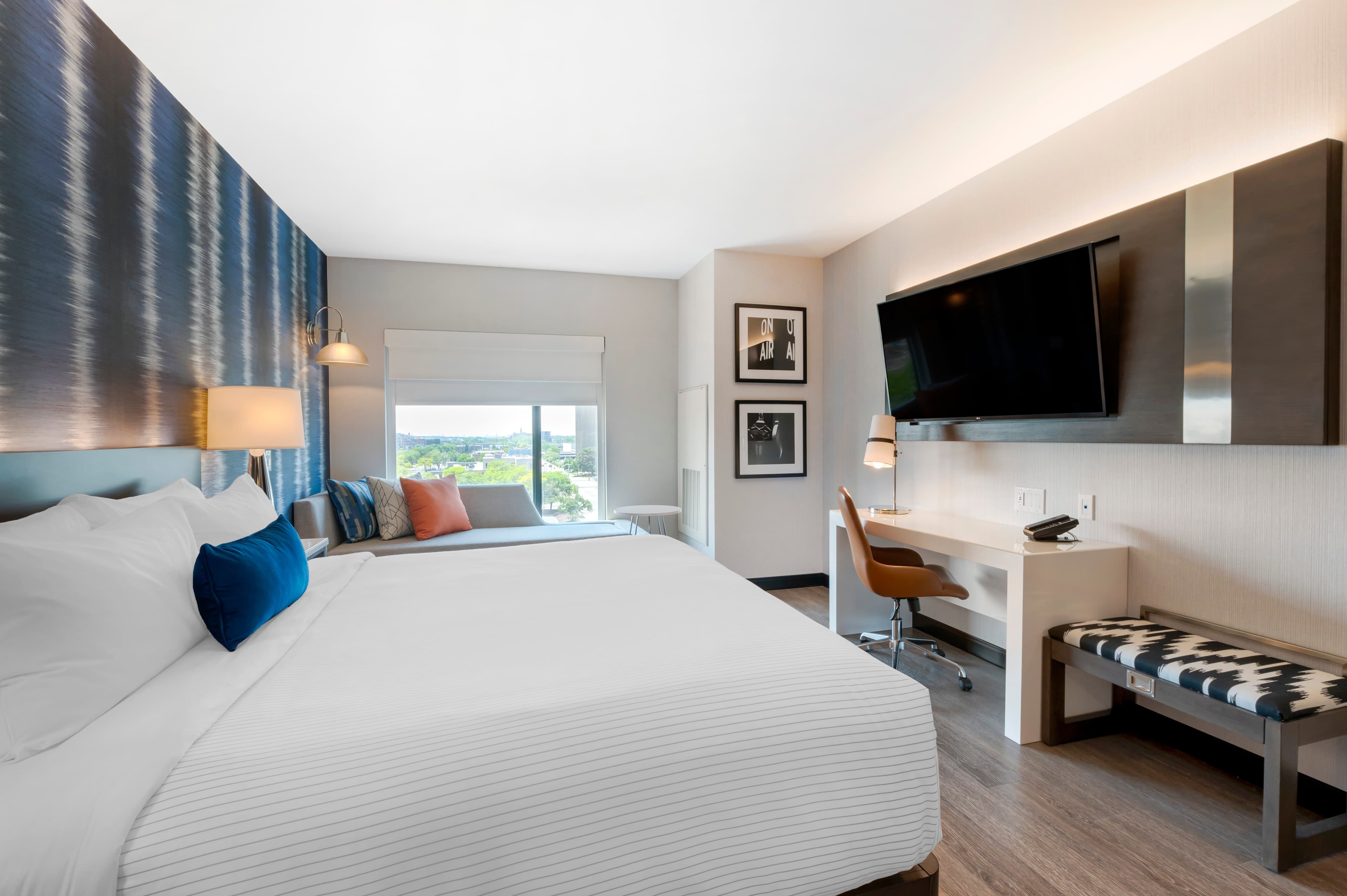 Cambria Hotel Detroit Downtown — 9