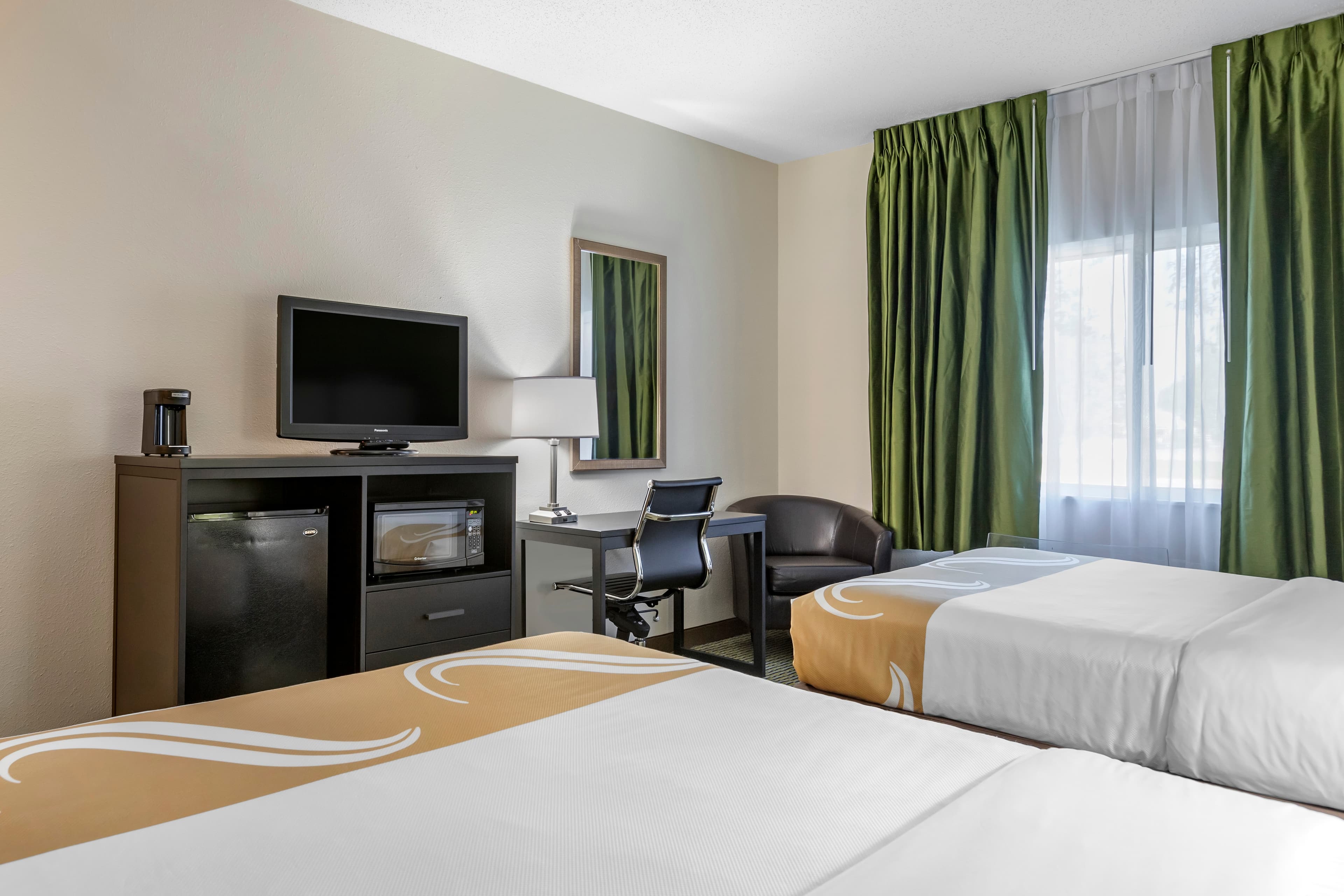 Quality Inn & Suites — 6