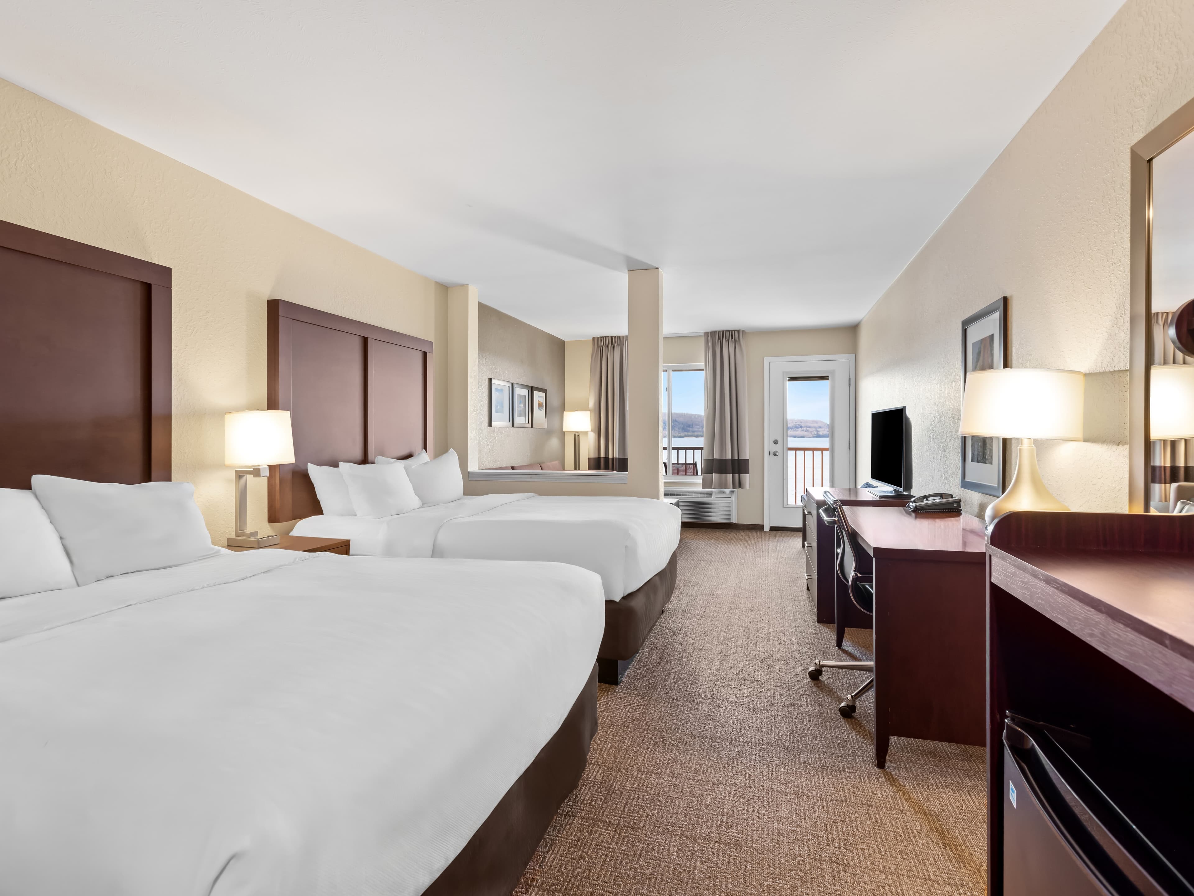 Comfort Inn & Suites Munising-Lakefront — 33