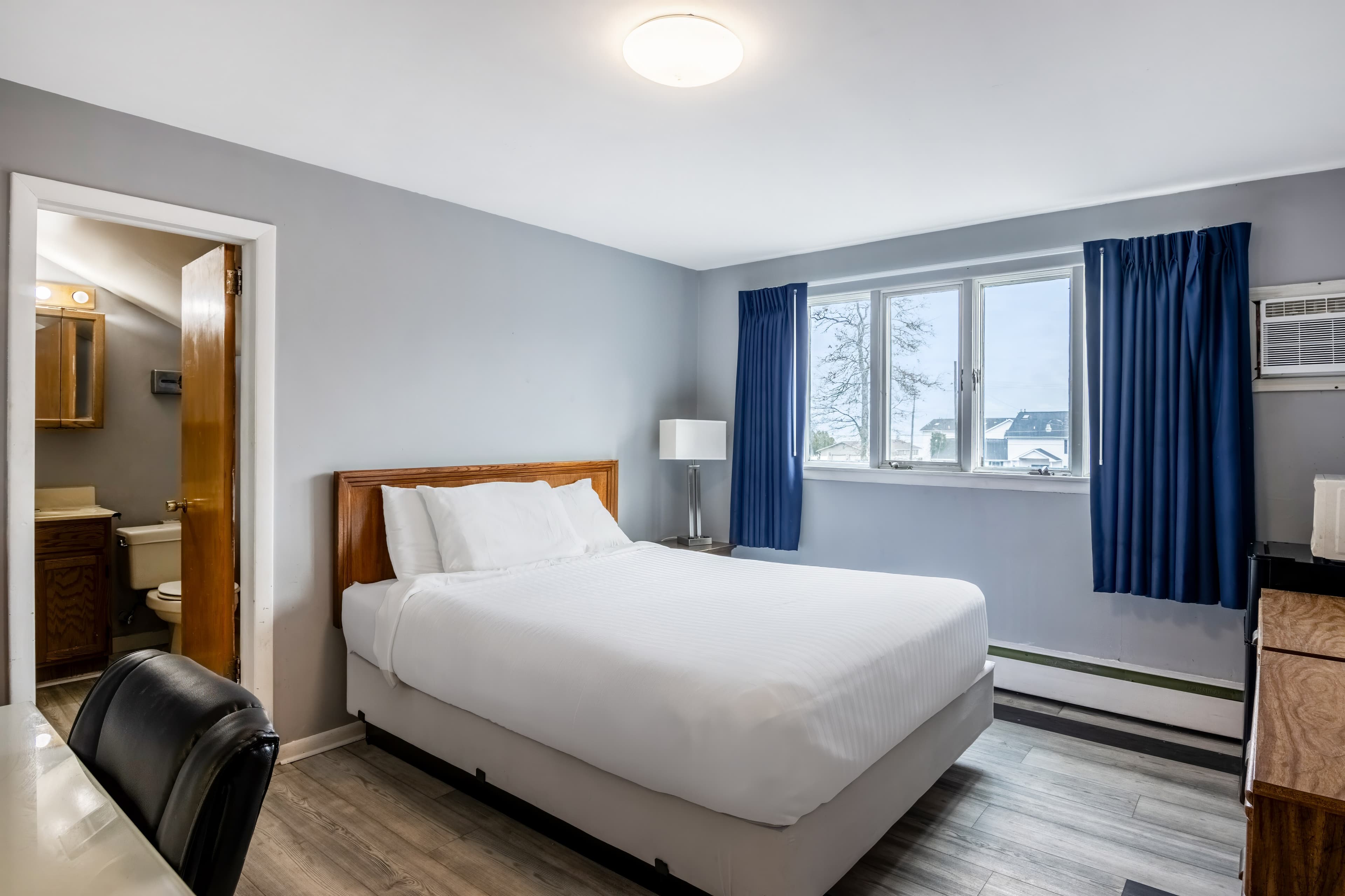 Rodeway Inn Oscoda — 10
