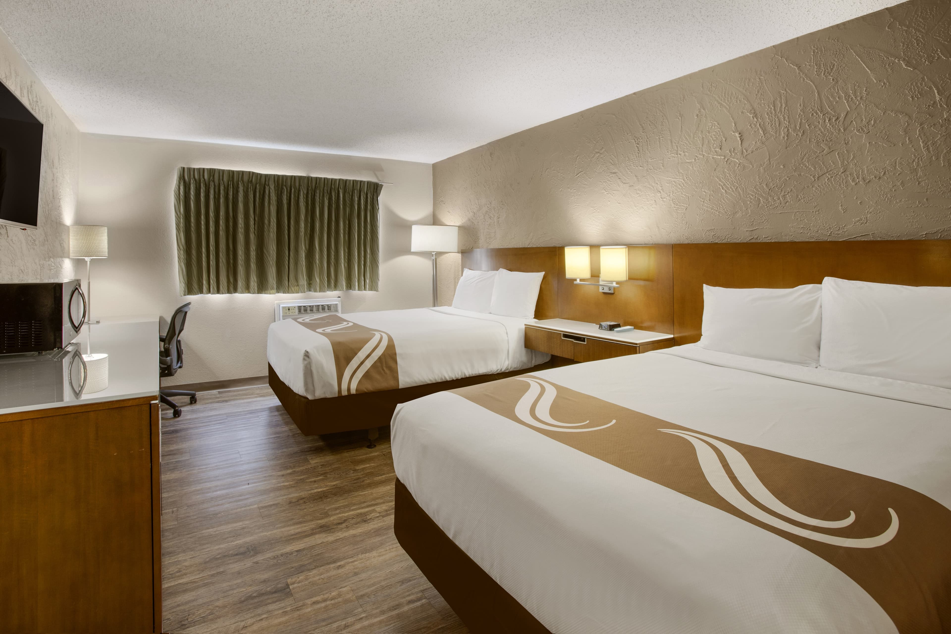 Rodeway Inn & Suites Grand Rapids Southeast — 16