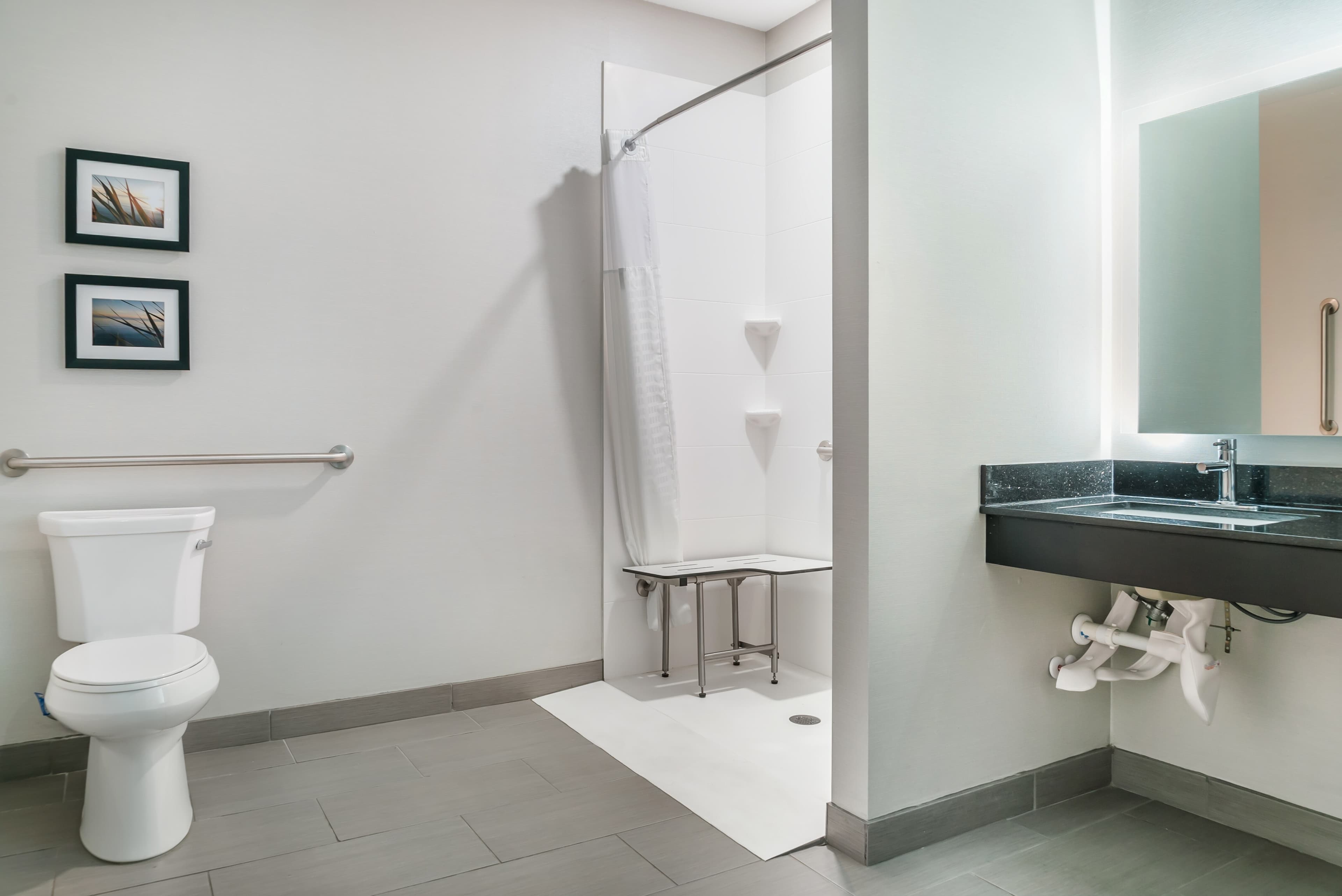 Comfort Inn & Suites Adrian — 19