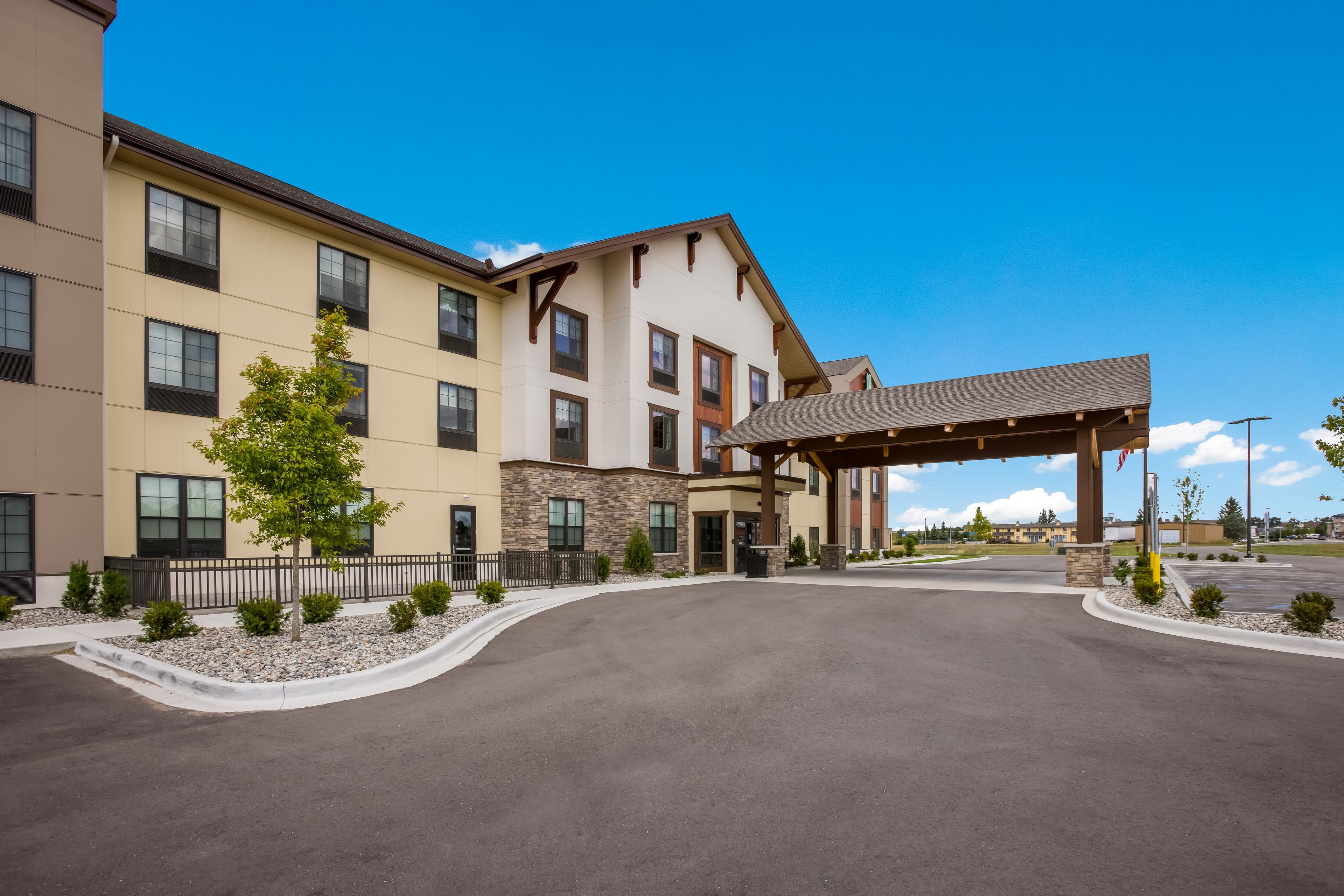 Comfort Inn & Suites Gaylord - Image 1