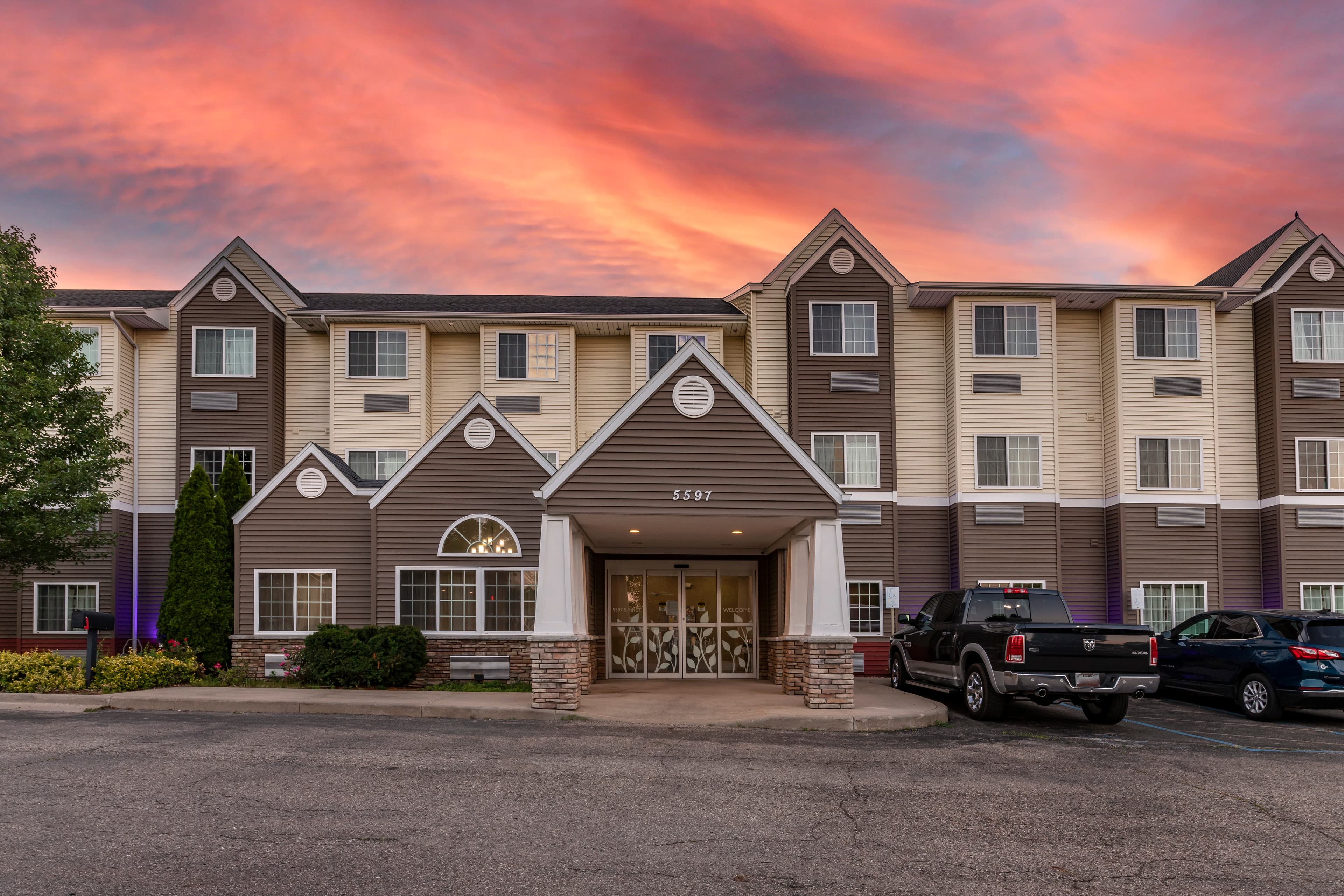 Sleep Inn & Suites Kalamazoo Southwest
