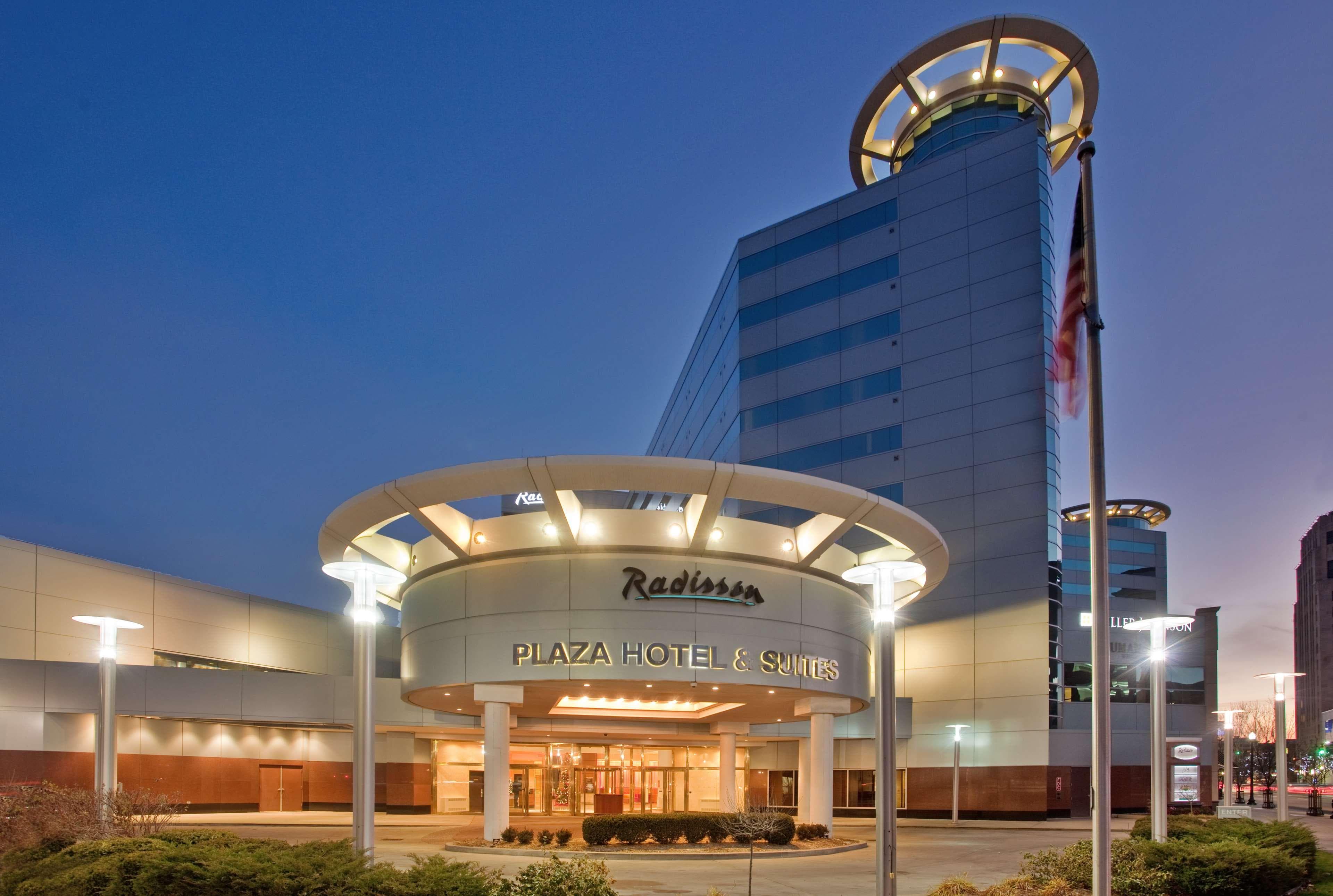 Radisson Plaza Hotel at Kalamazoo Center - Image 1