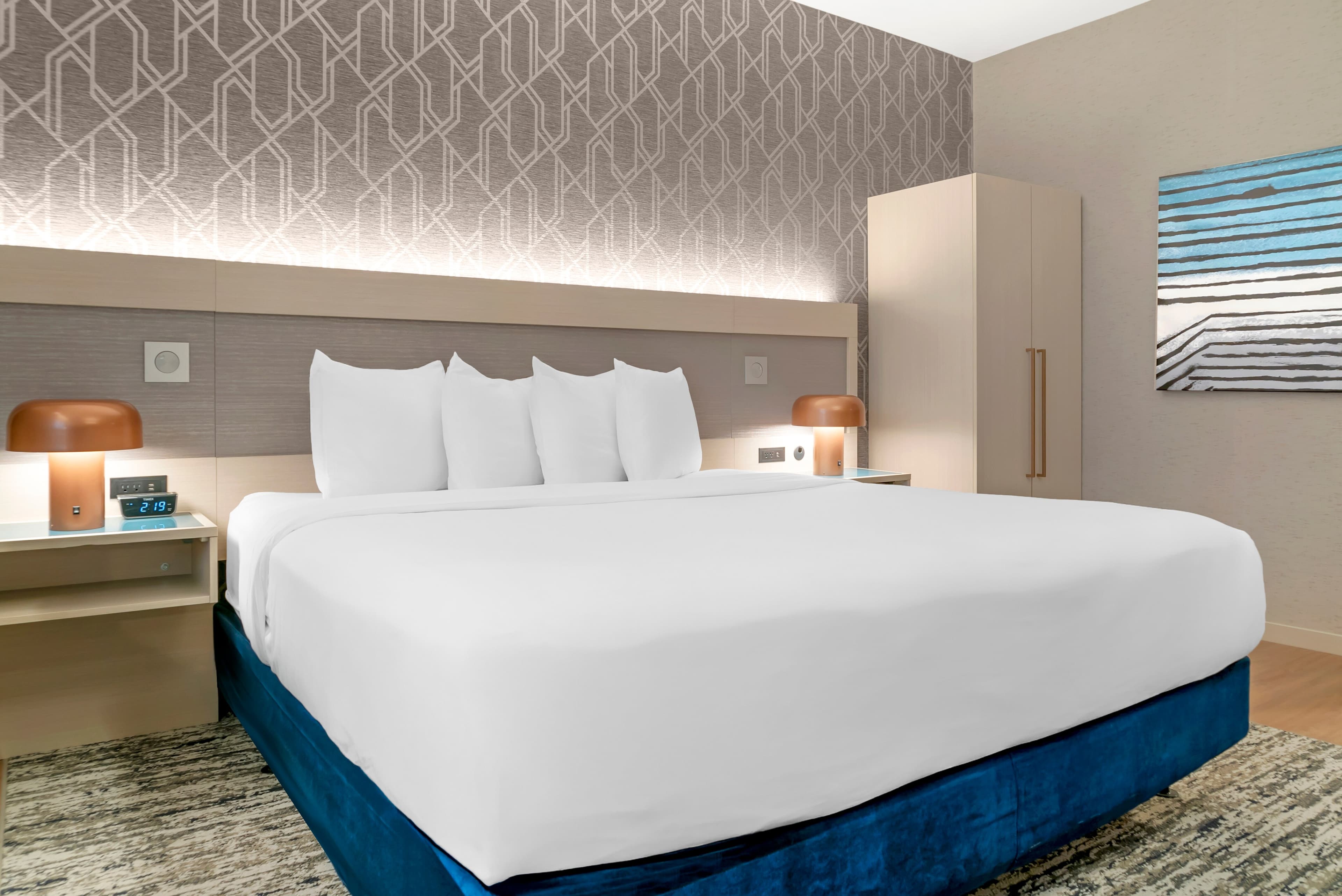 Radisson Plaza Hotel at Kalamazoo Center — 14