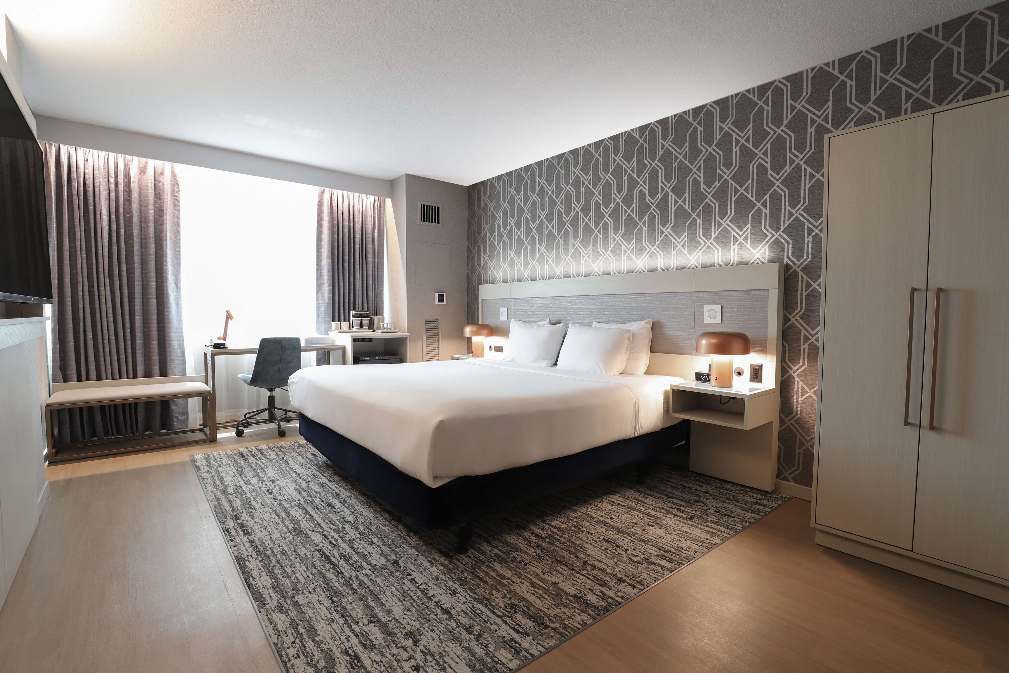 Radisson Plaza Hotel at Kalamazoo Center — 16
