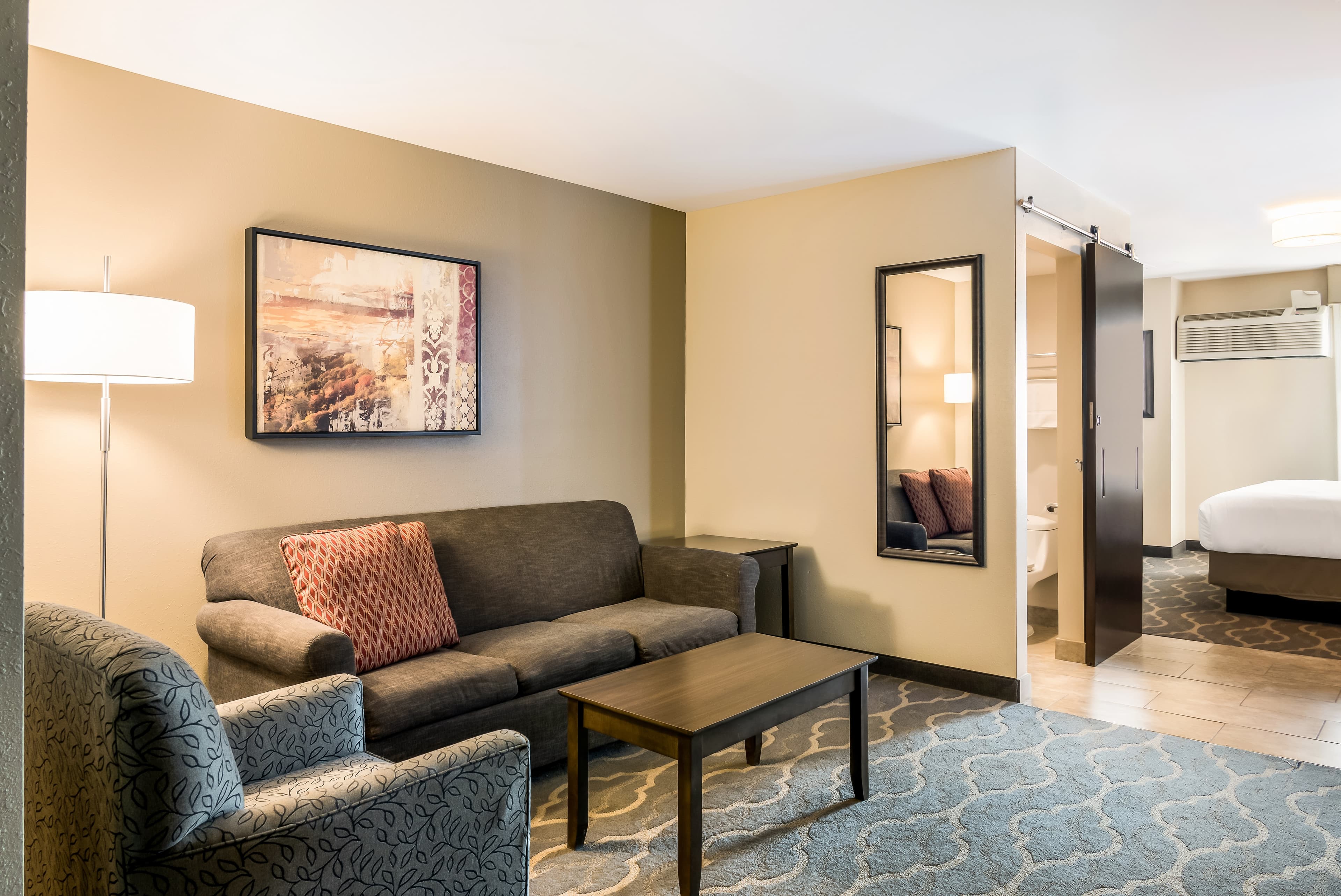 Country Inn & Suites by Radisson, Grandville-Grand Rapids West, MI — 6