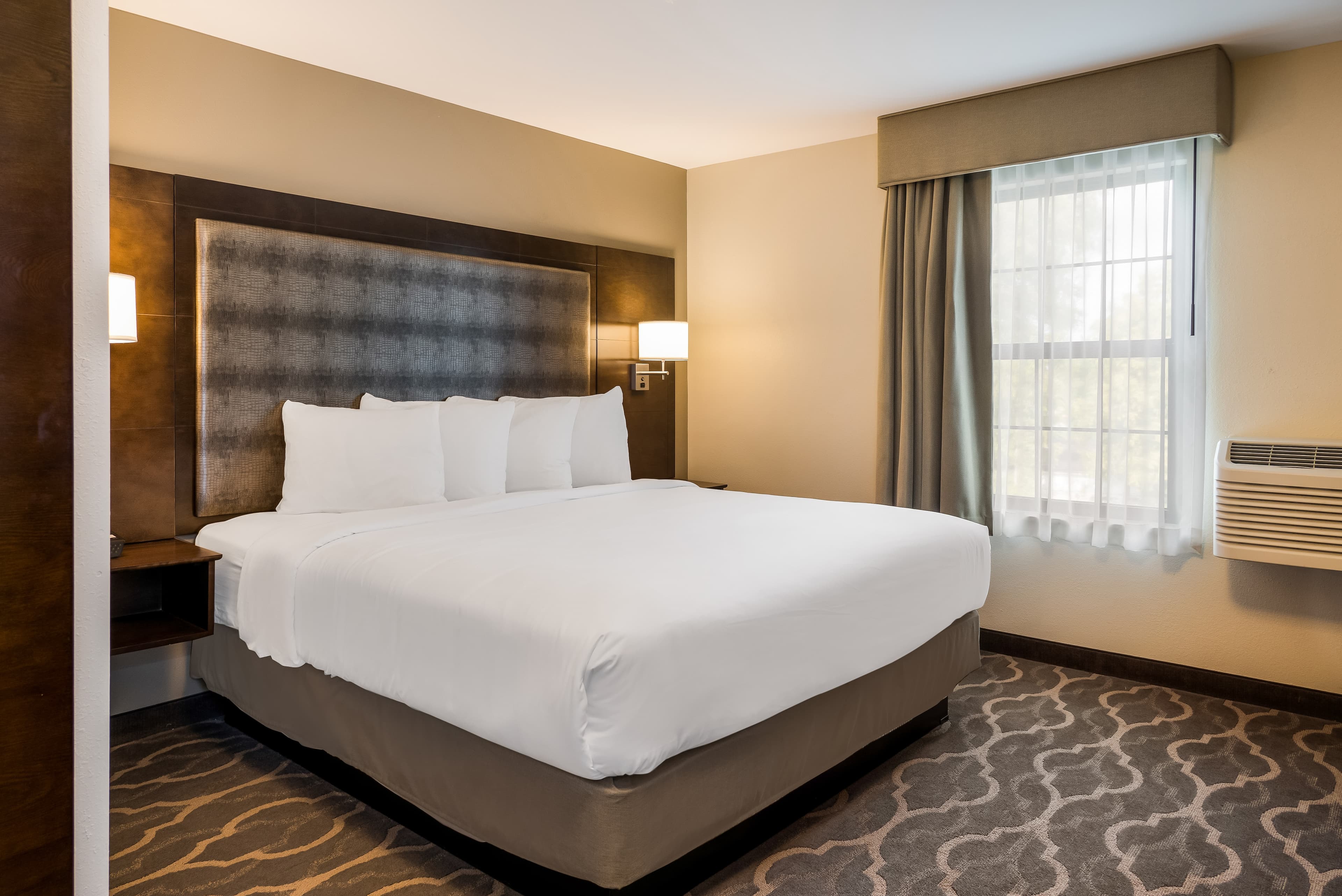 Country Inn & Suites by Radisson, Grandville-Grand Rapids West, MI — 8