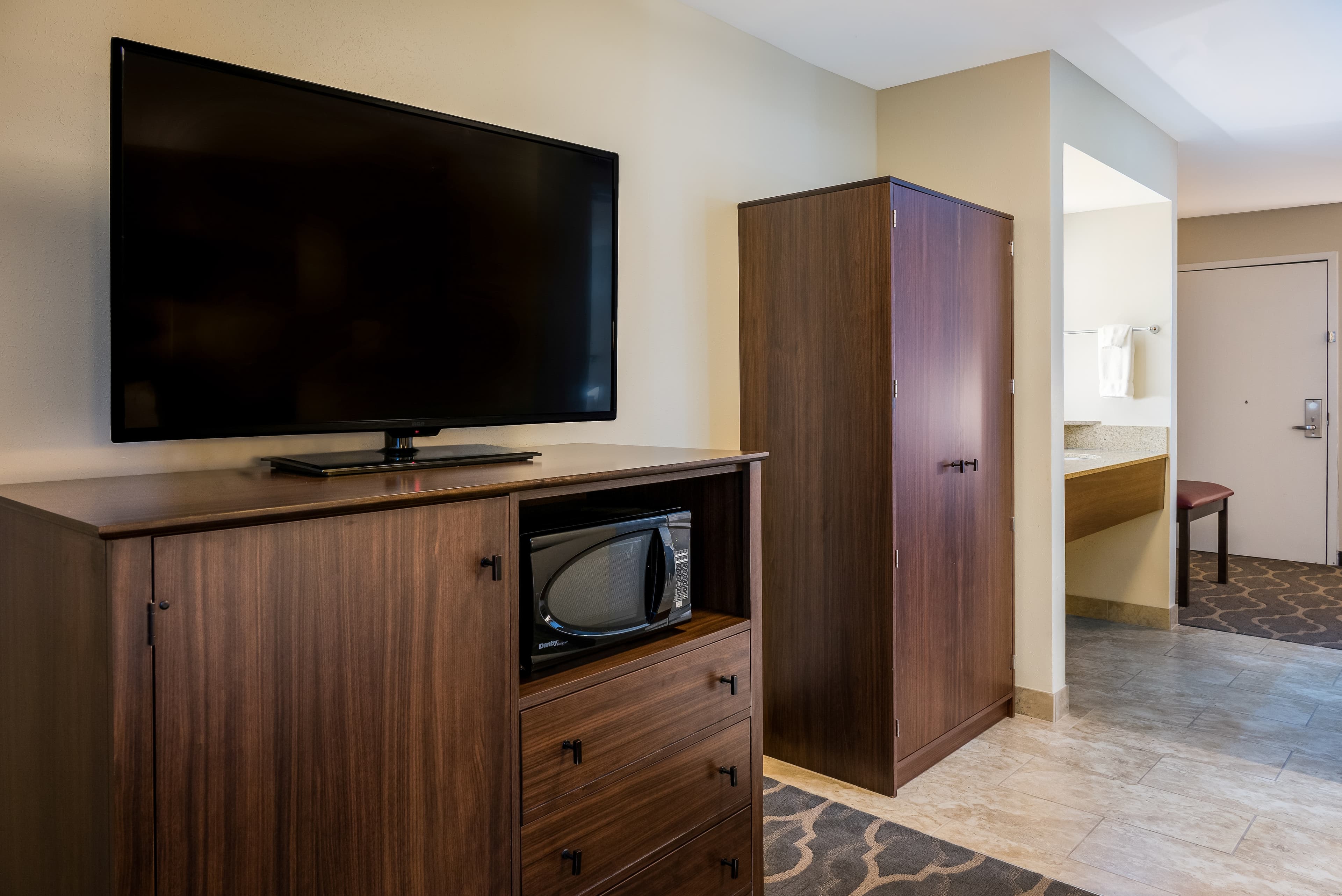 Country Inn & Suites by Radisson, Grandville-Grand Rapids West, MI — 26