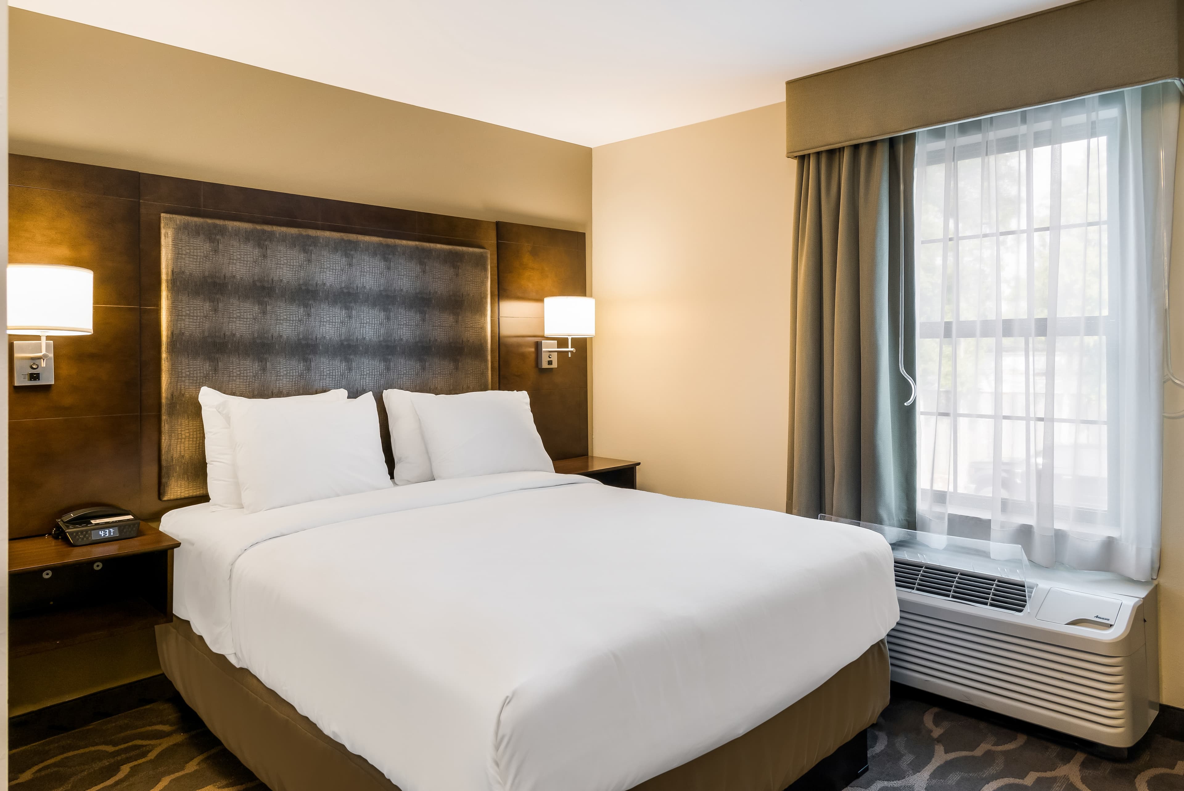 Country Inn & Suites by Radisson, Grandville-Grand Rapids West, MI — 28