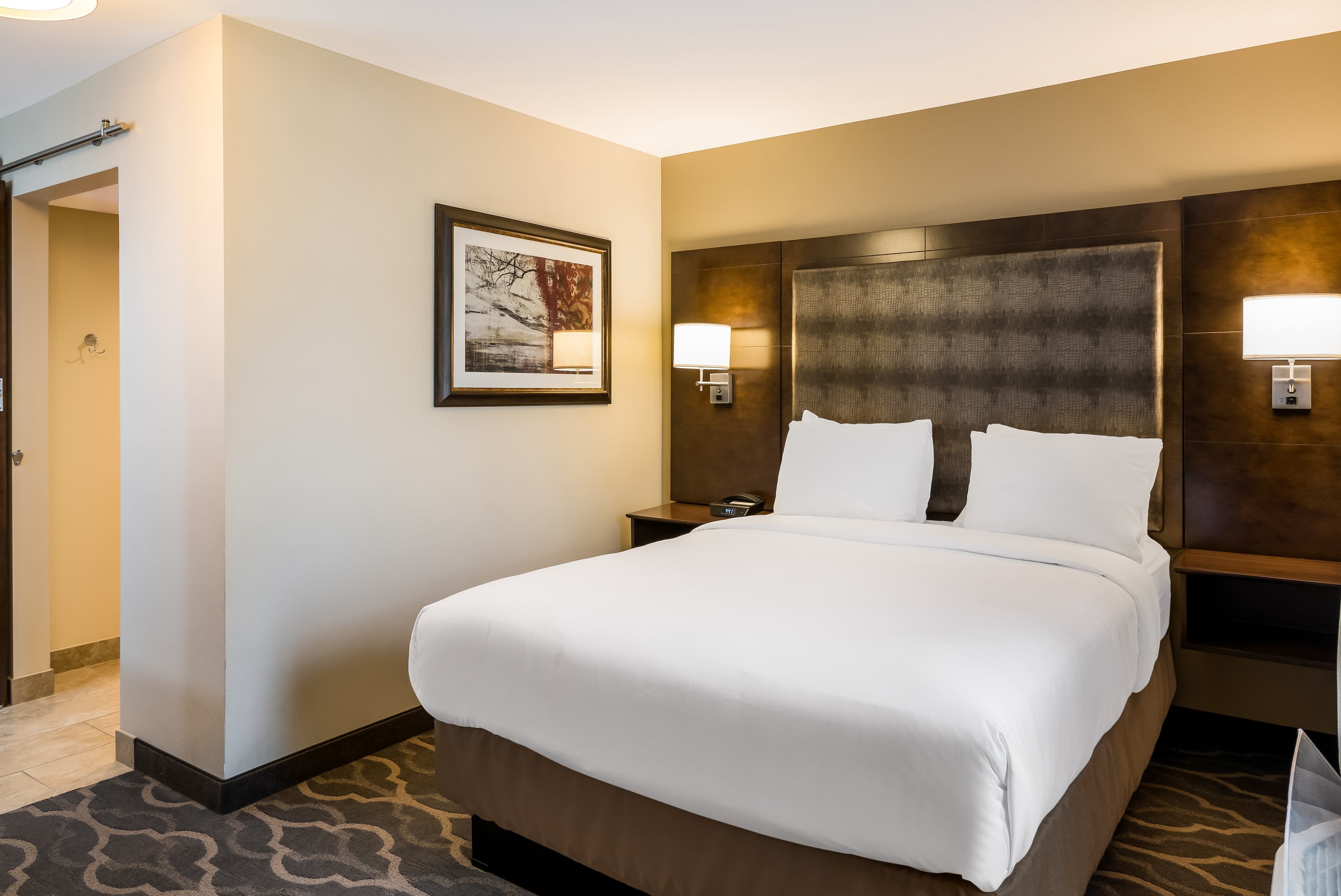 Country Inn & Suites by Radisson, Grandville-Grand Rapids West, MI — 31