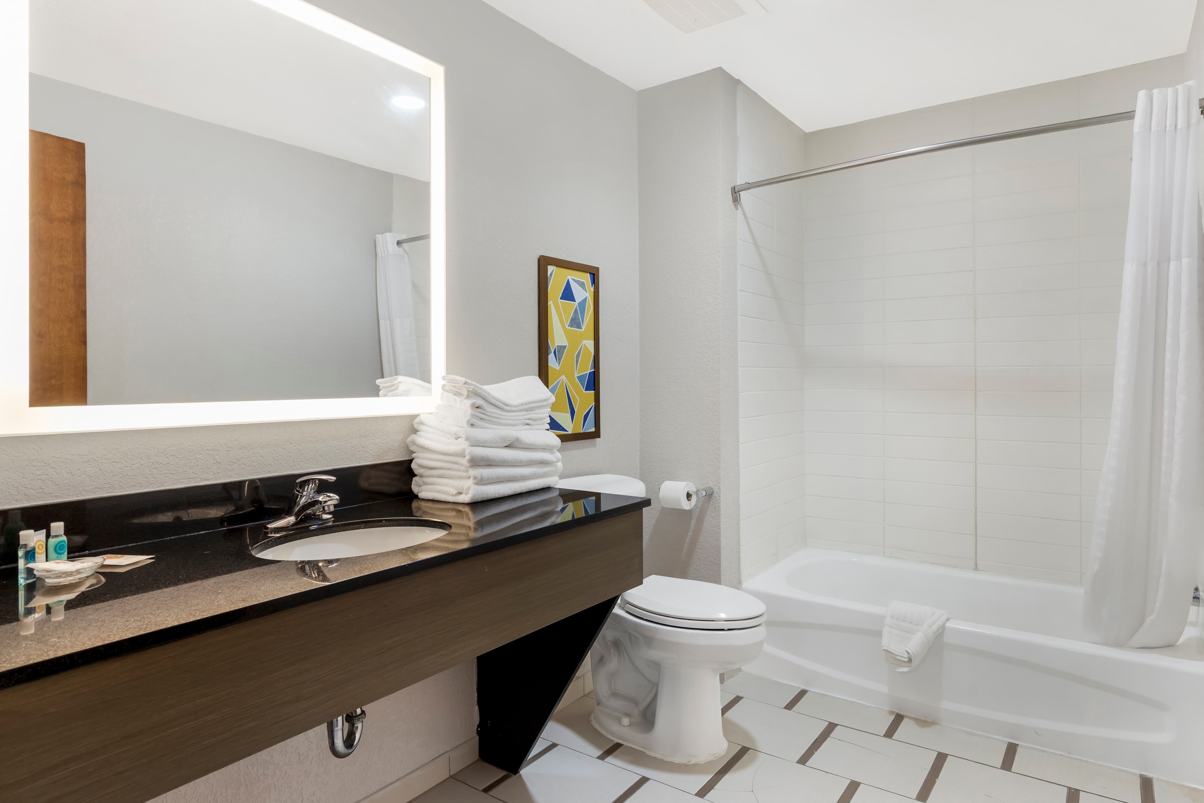 Comfort Inn & Suites — 9