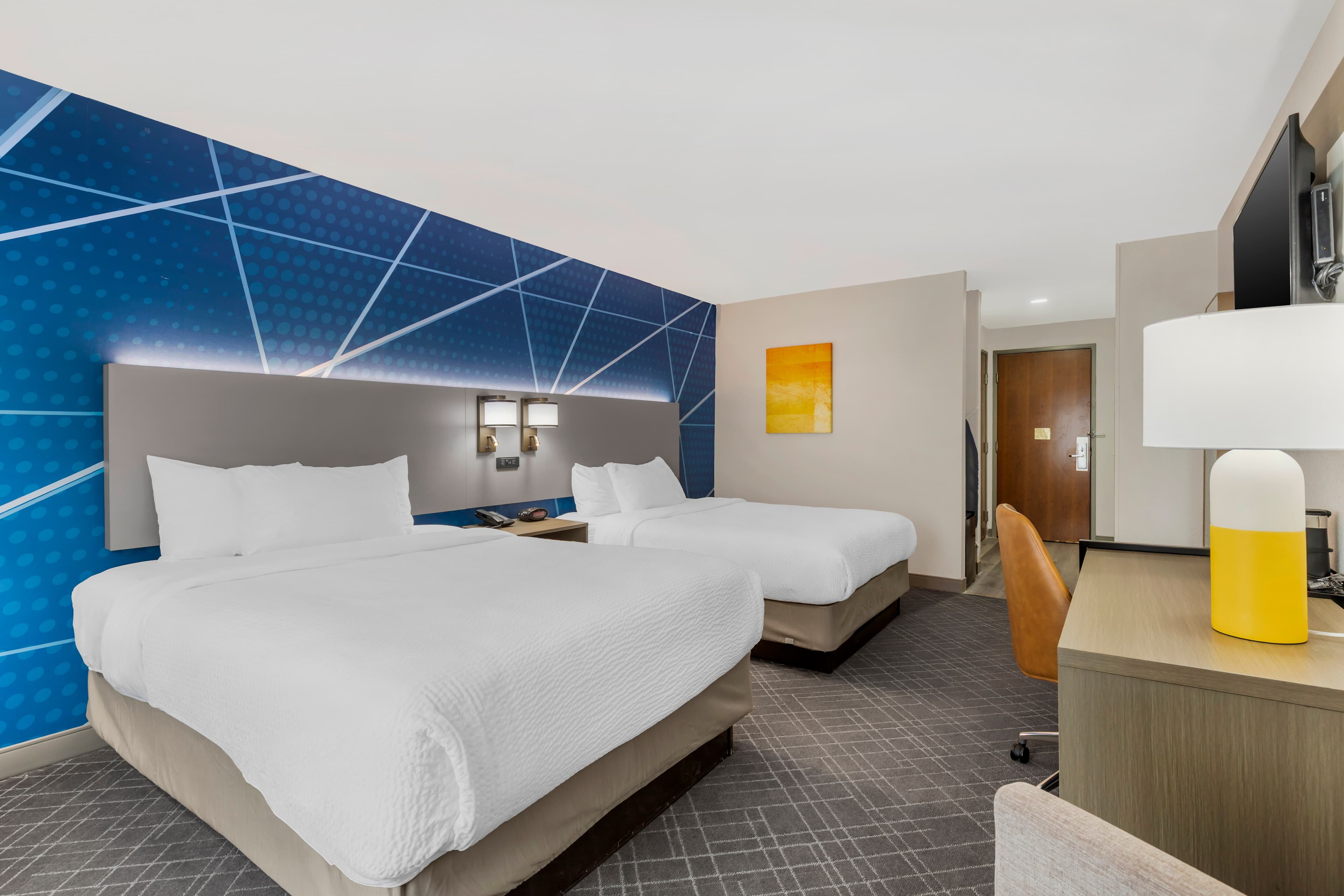 Comfort Inn & Suites — 18