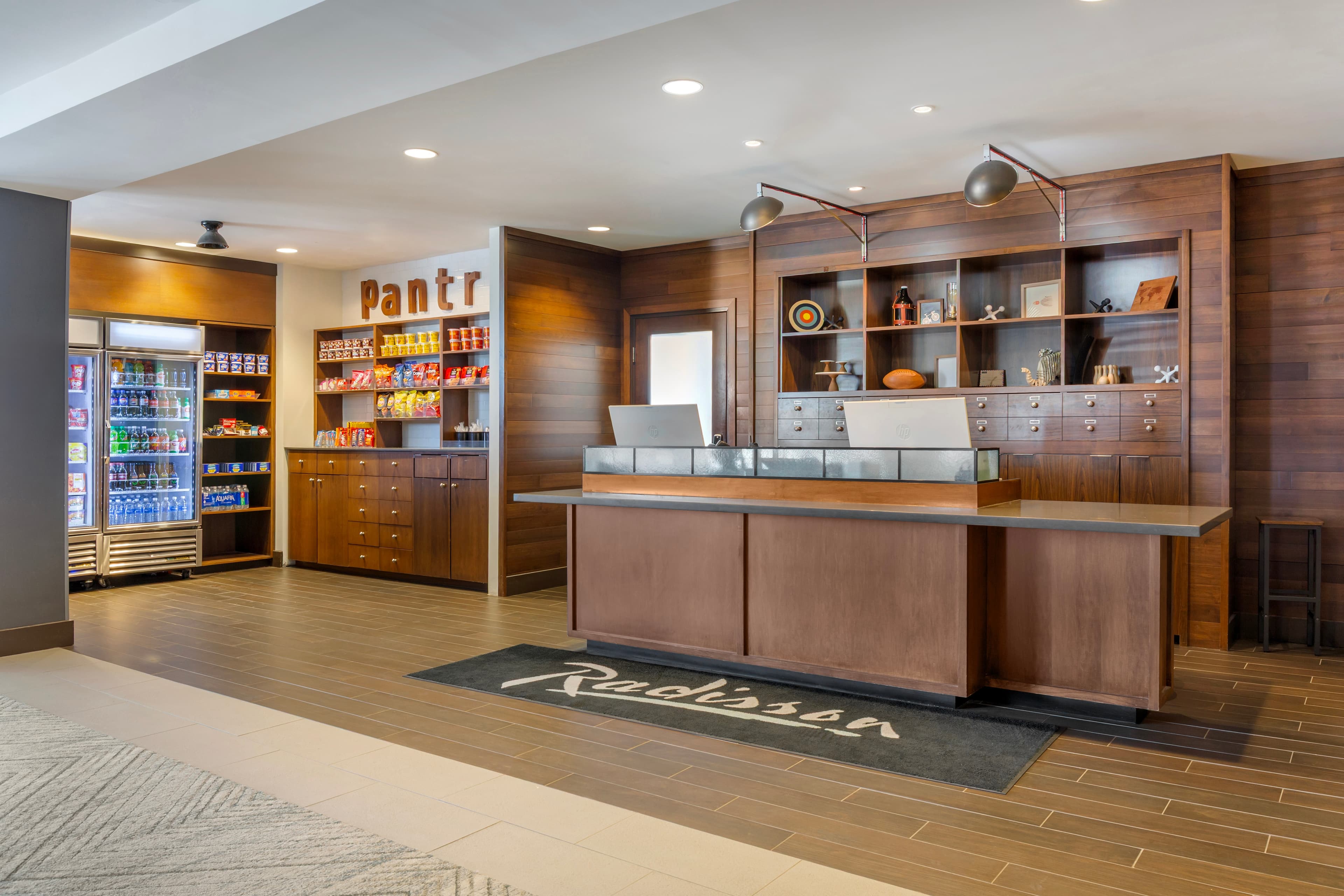 Radisson Hotel Detroit Metro Airport - Image 1