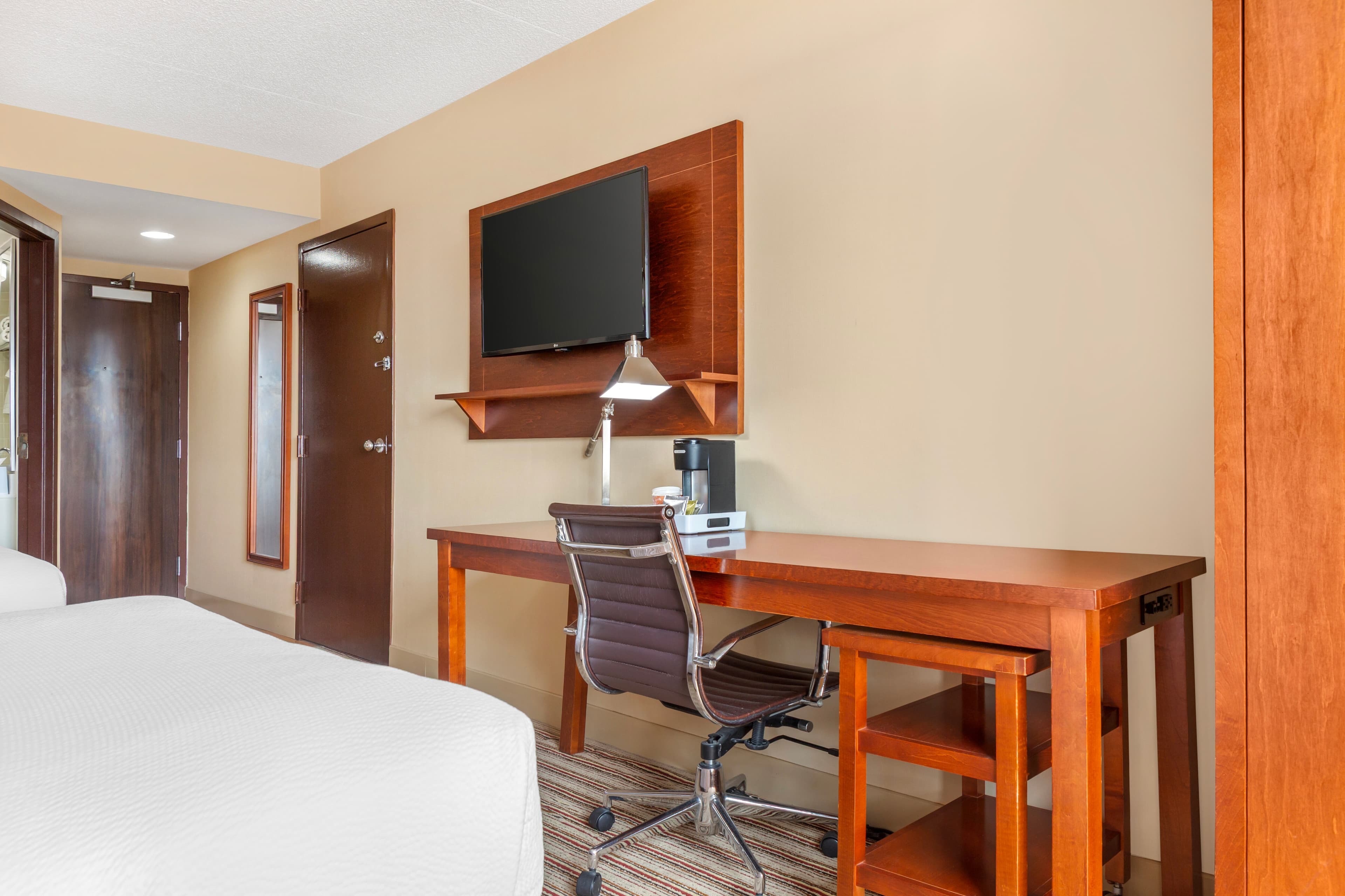 Radisson Hotel Detroit Metro Airport — 12