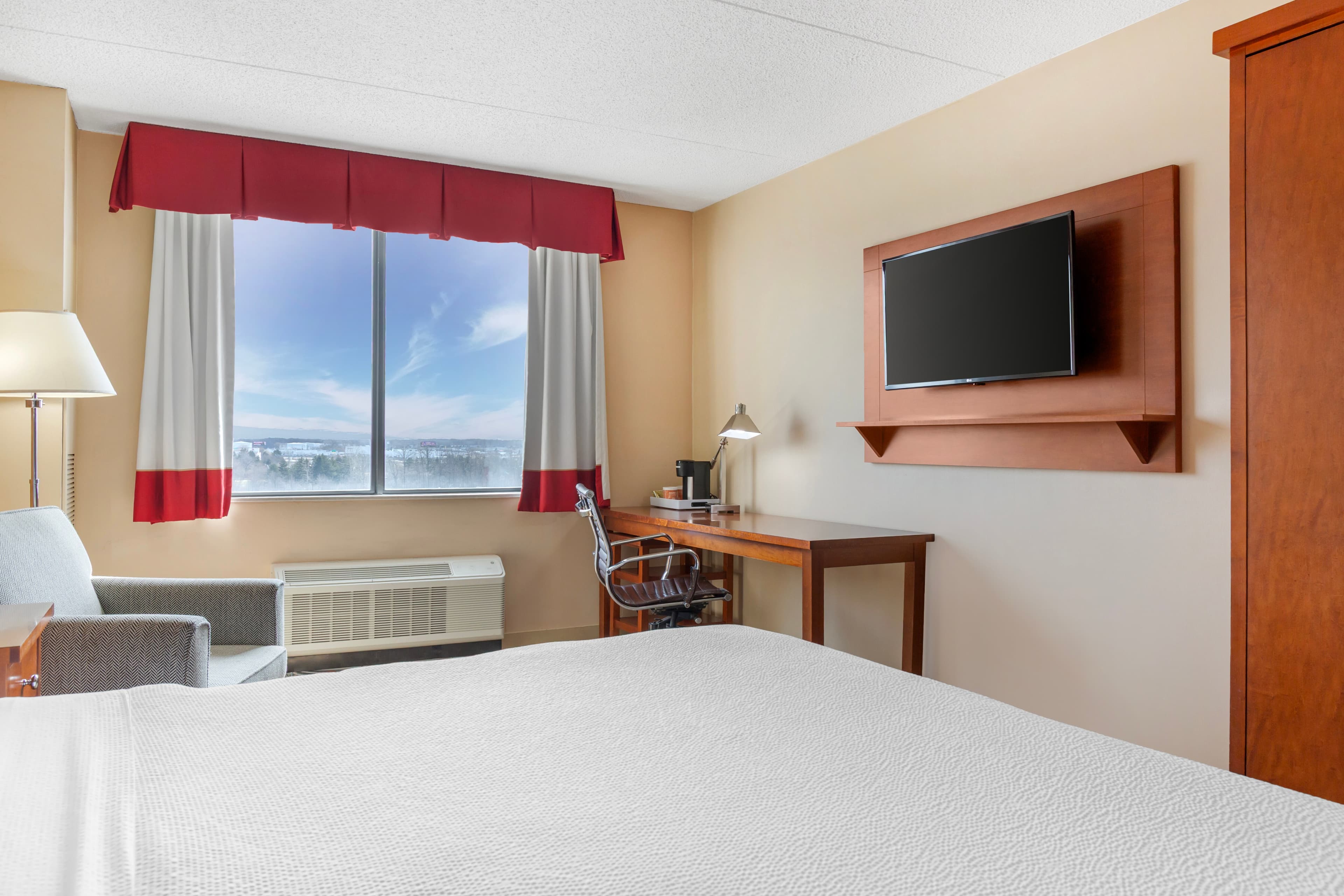 Radisson Hotel Detroit Metro Airport — 15