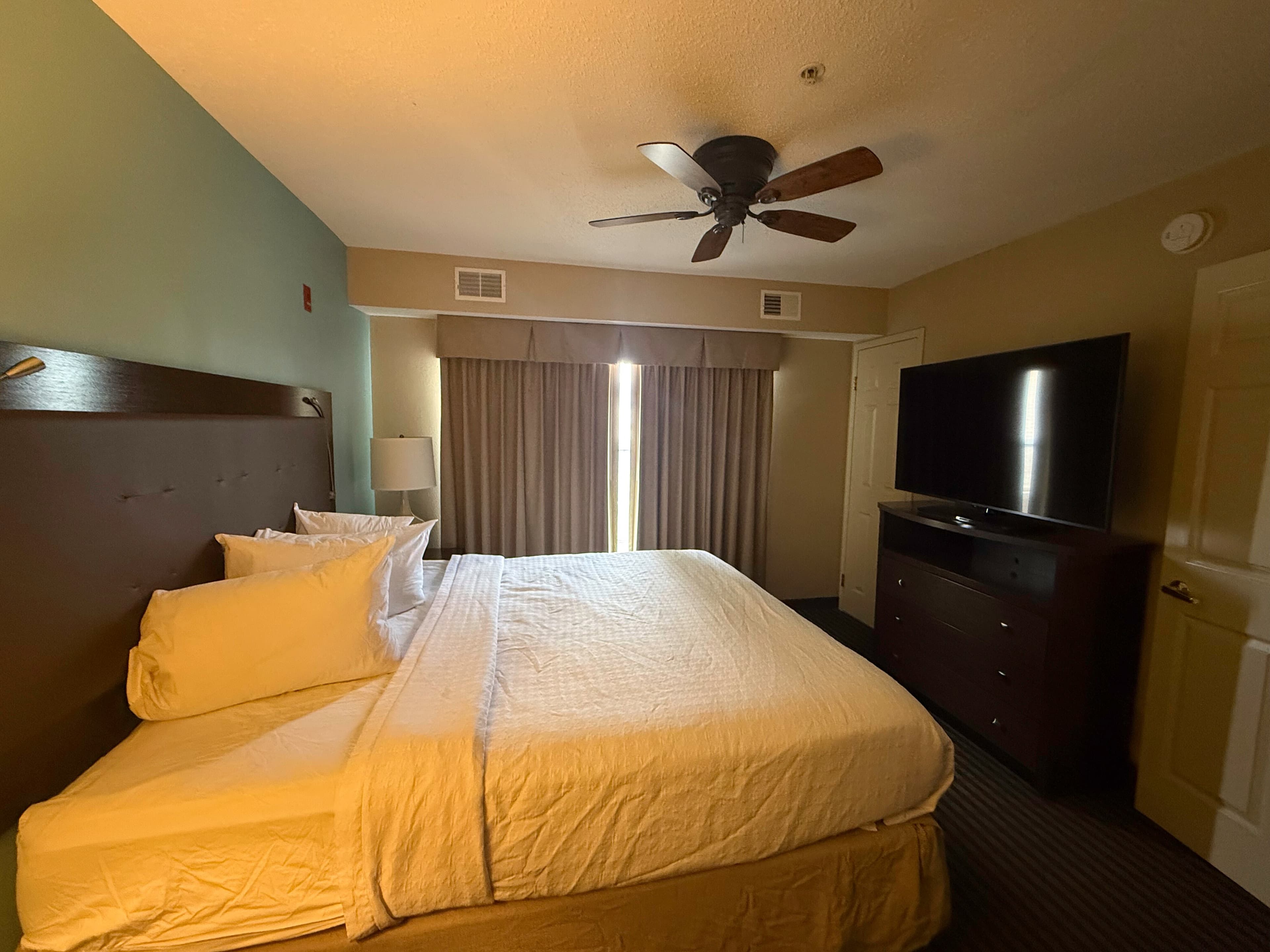 MainStay Suites - Image 3