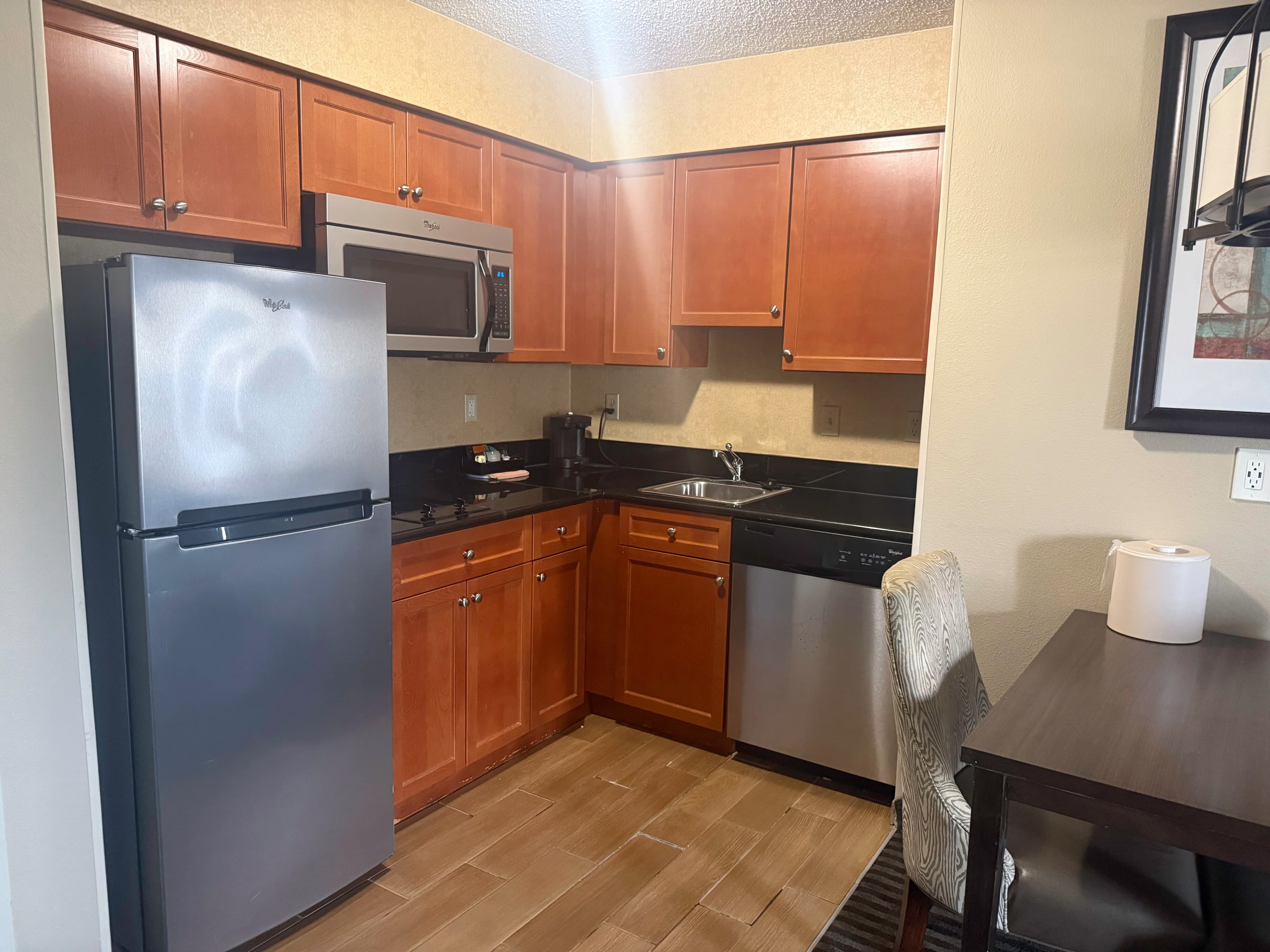 MainStay Suites - Image 2