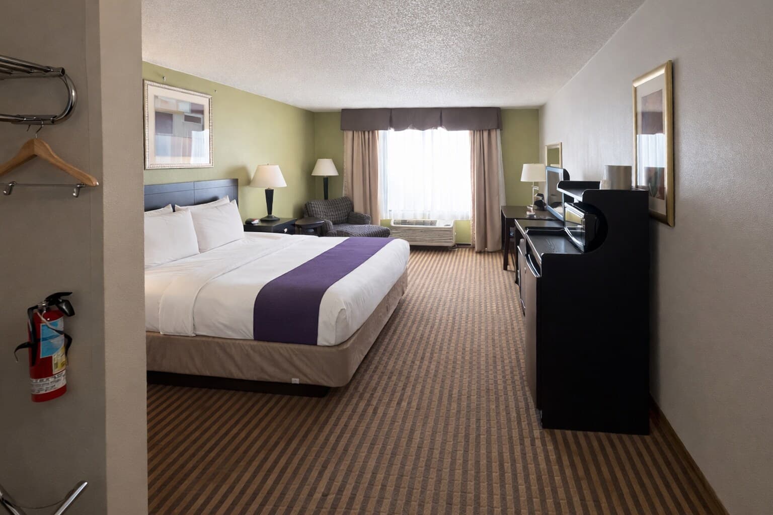 Sleep Inn & Suites - Image 1