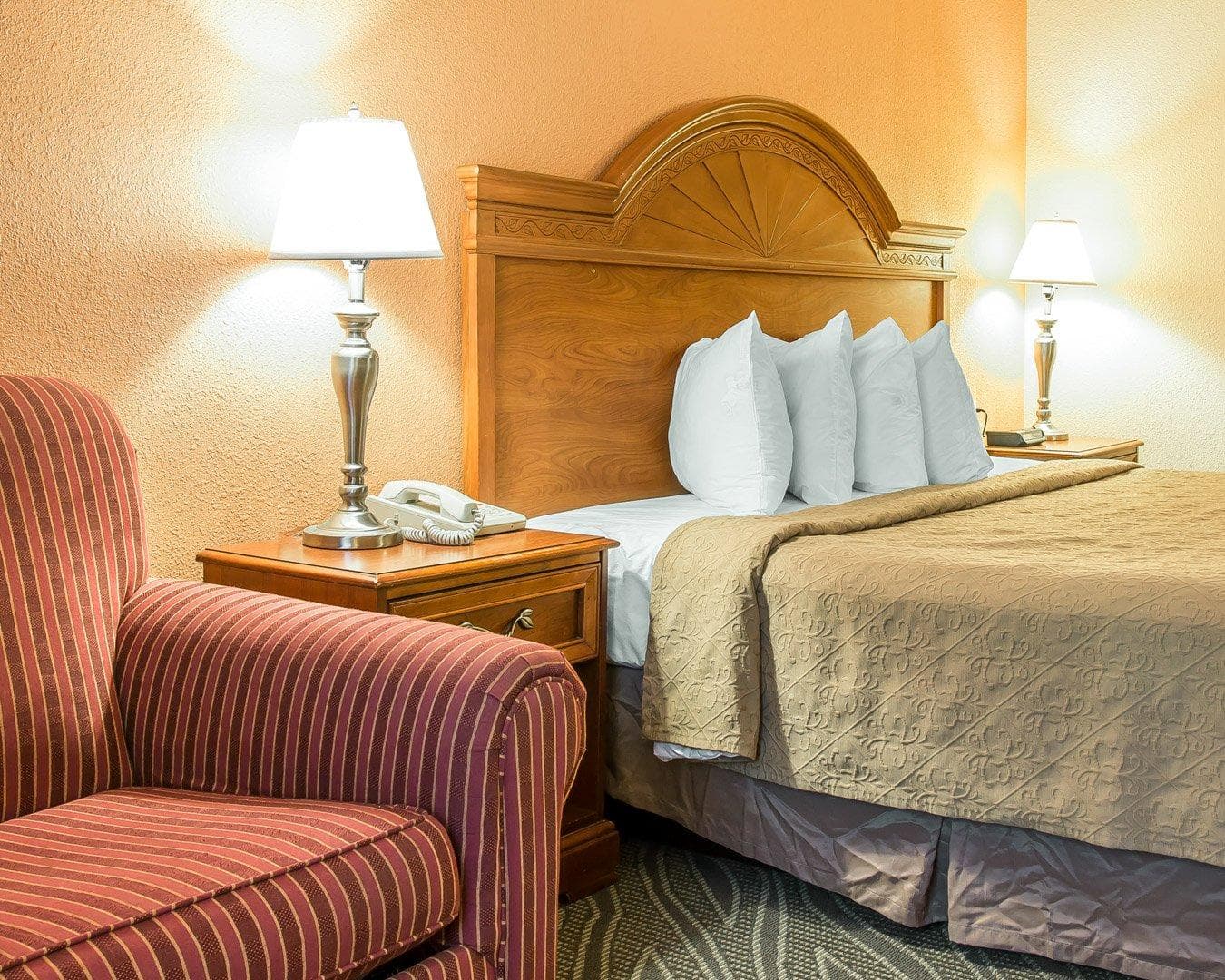 Quality Inn Gaylord - Image 2