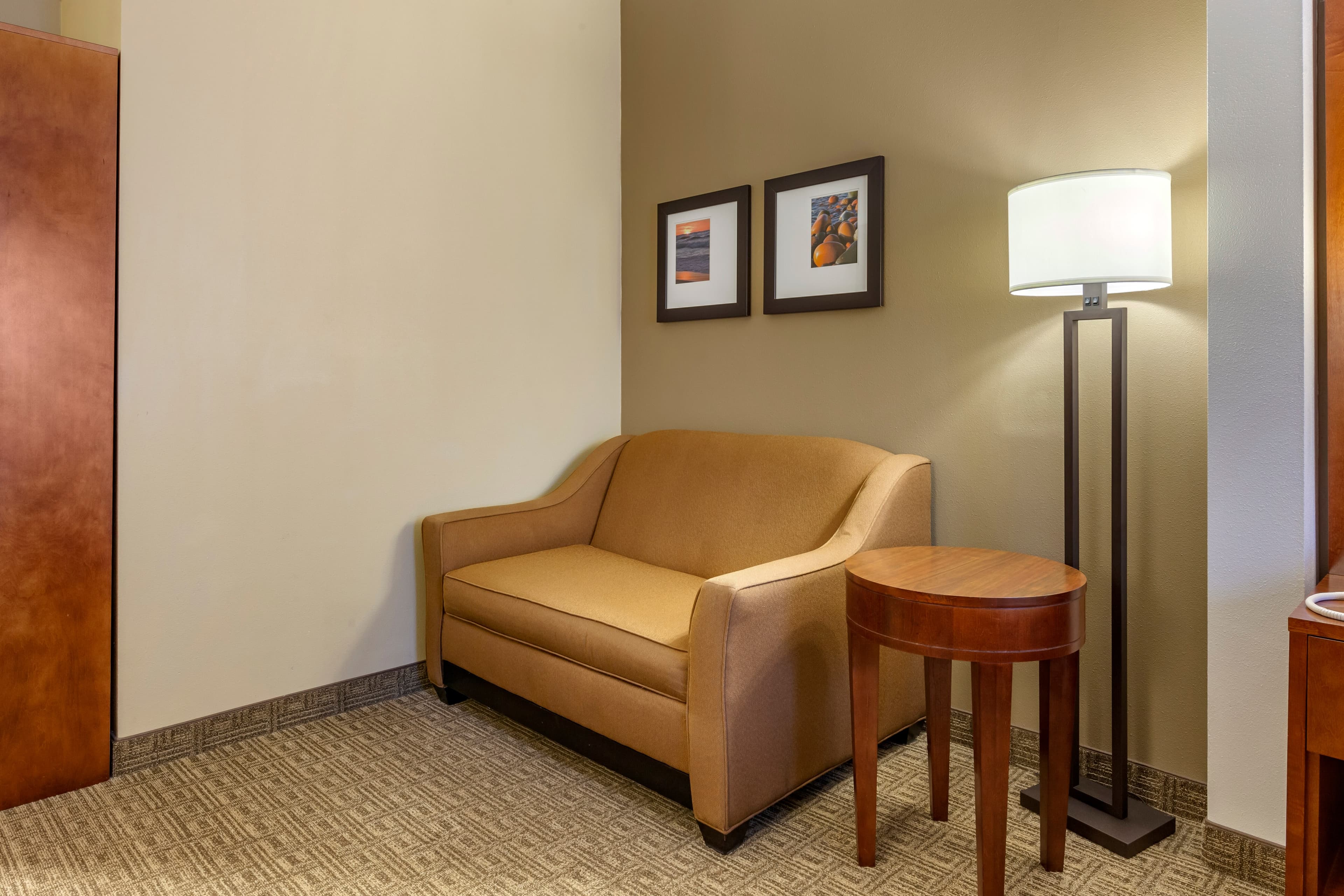 Comfort Suites Marquette — 8