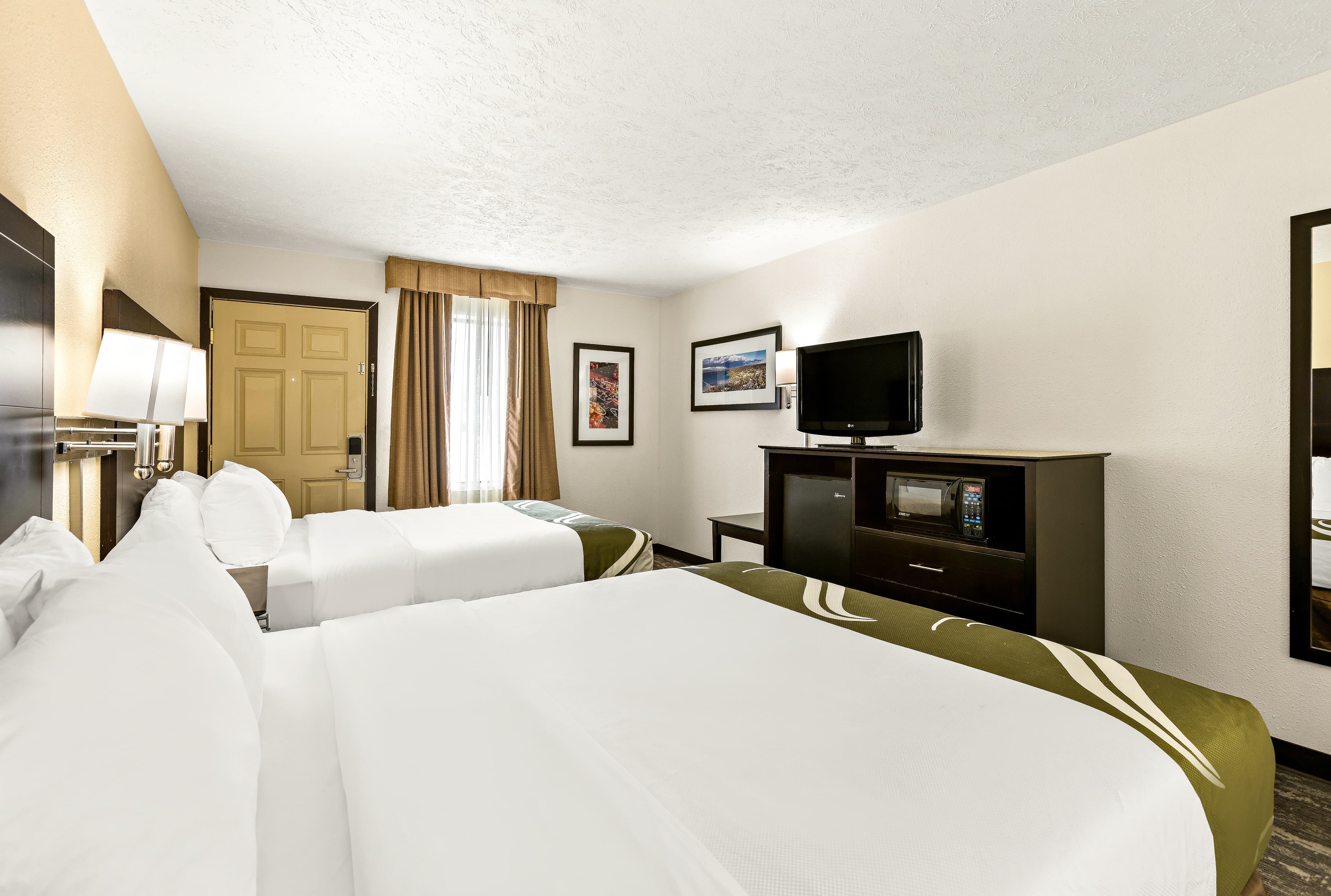 Quality Inn Traverse City — 17