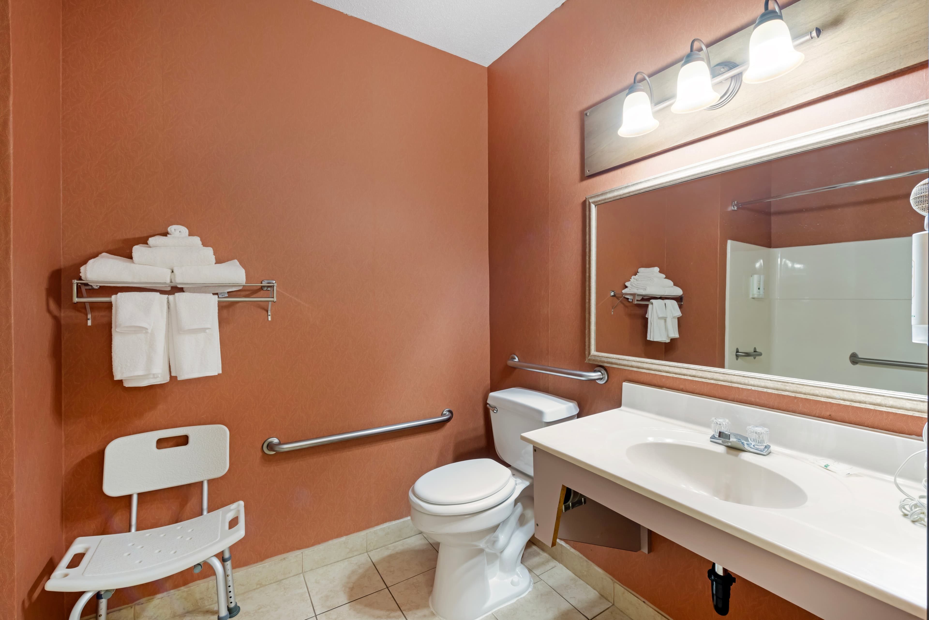 Quality Inn Bemidji — 6
