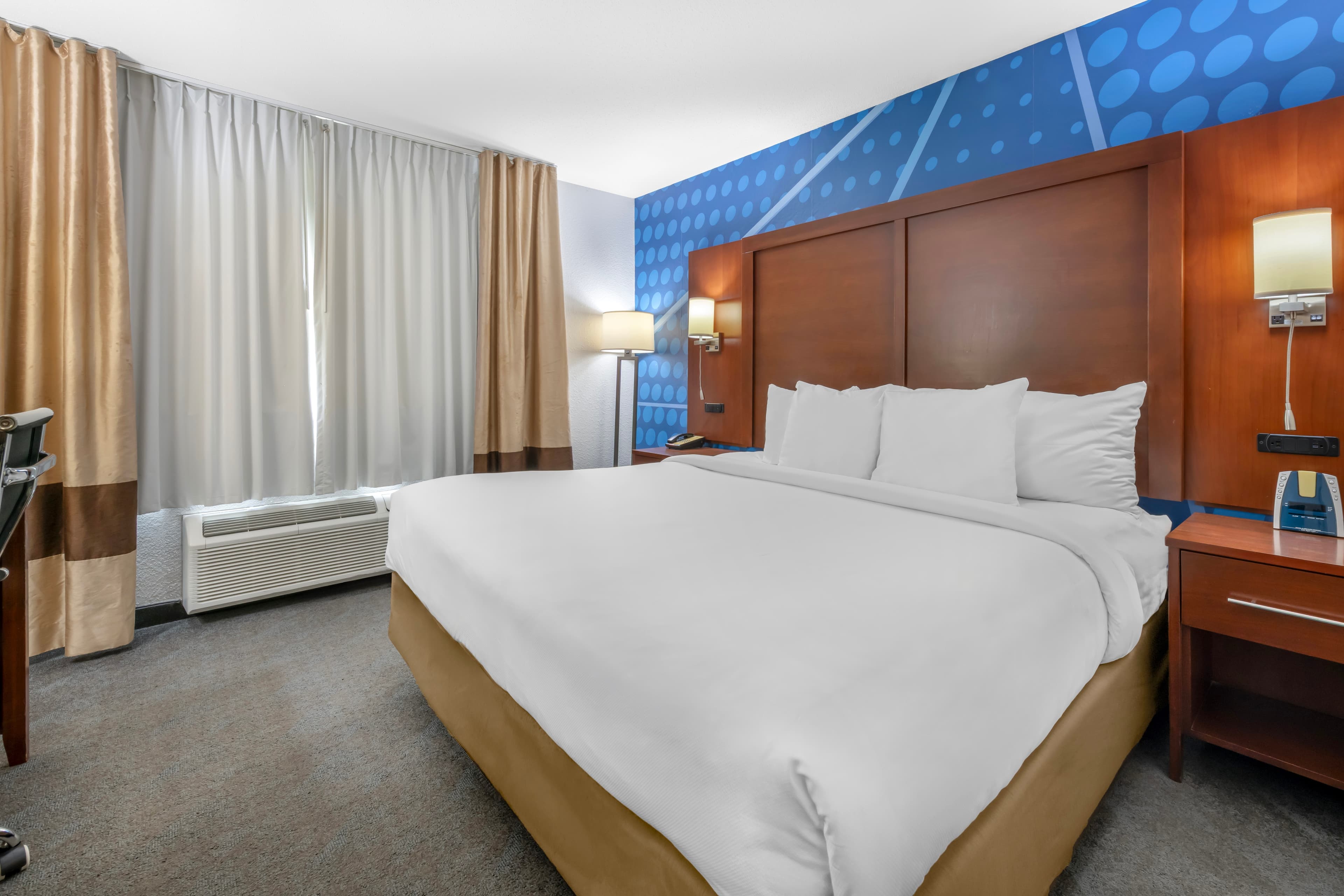 Comfort Inn Fergus Falls - Image 2