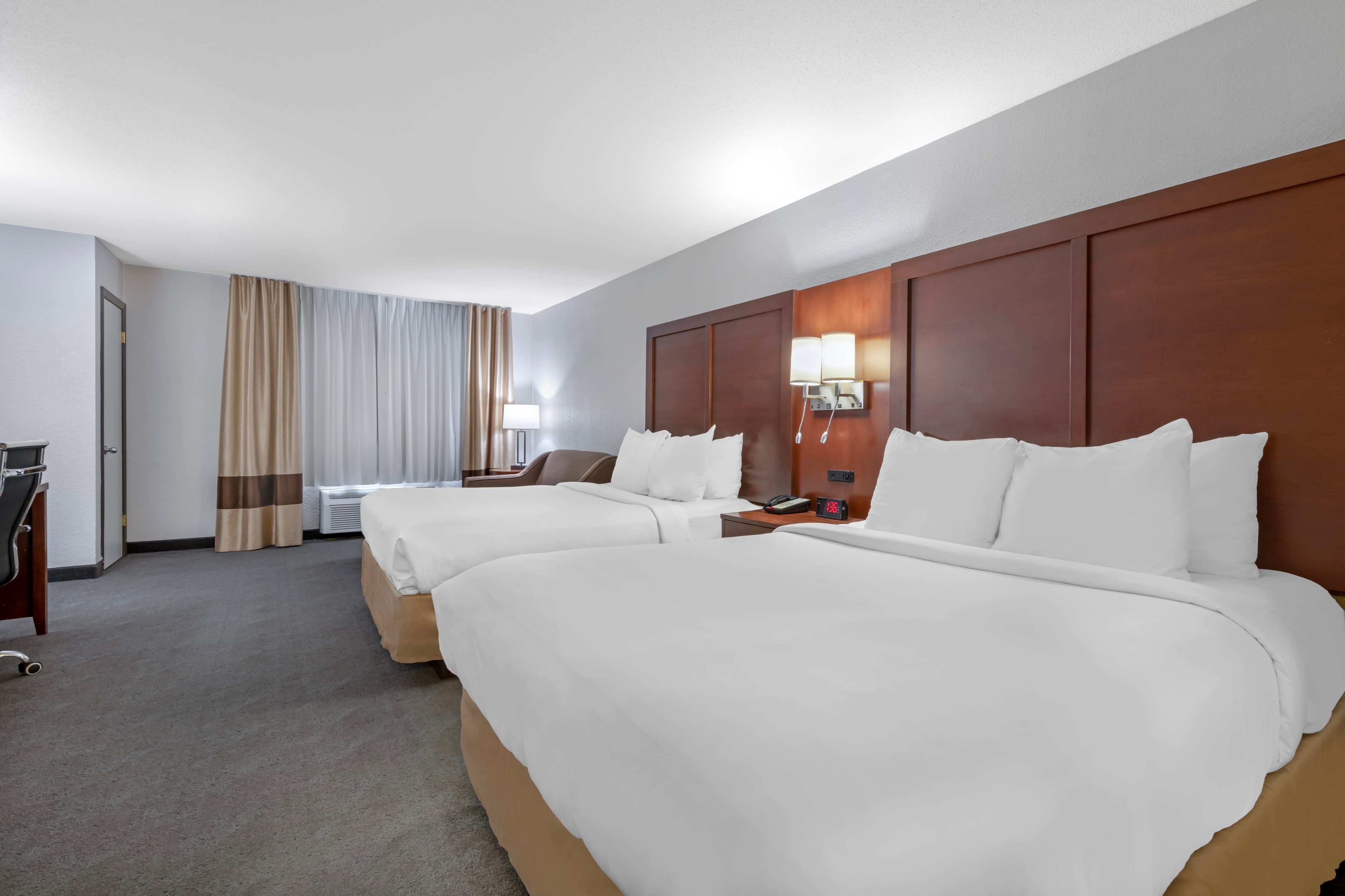 Comfort Inn Fergus Falls — 11